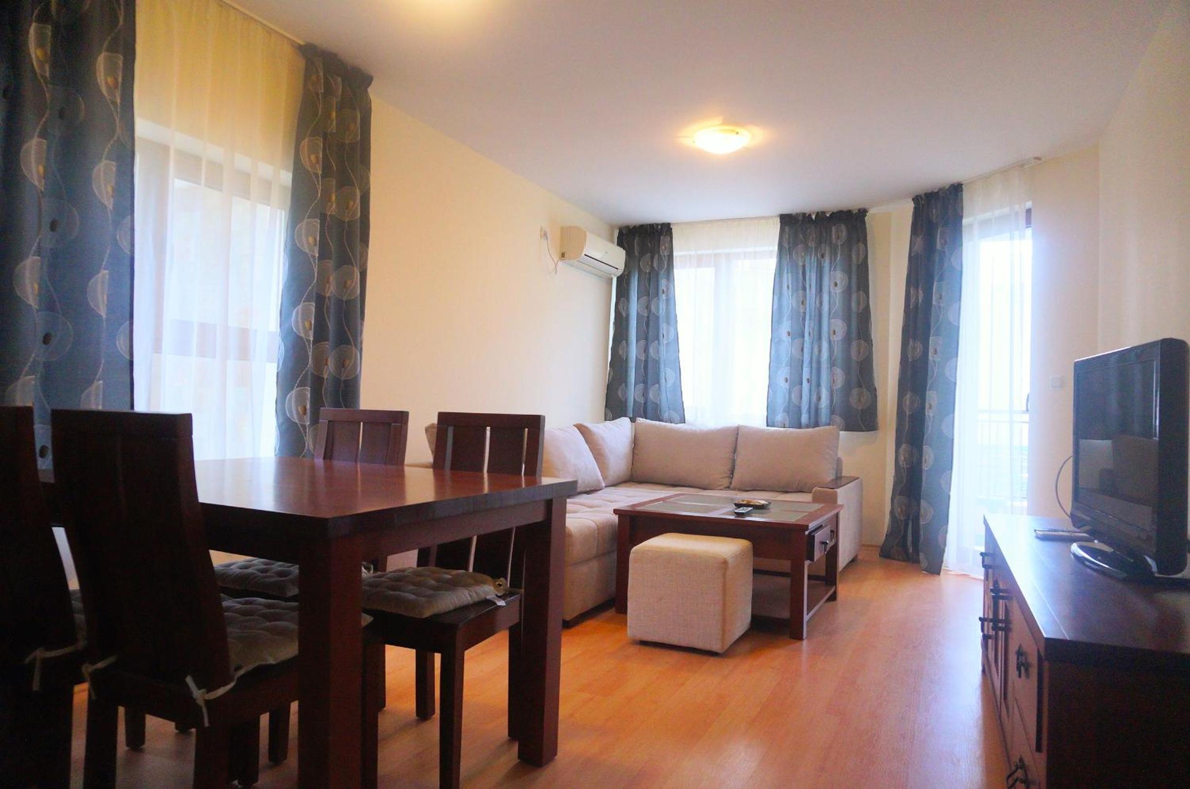 Apartment - Ground Floor photo 2
