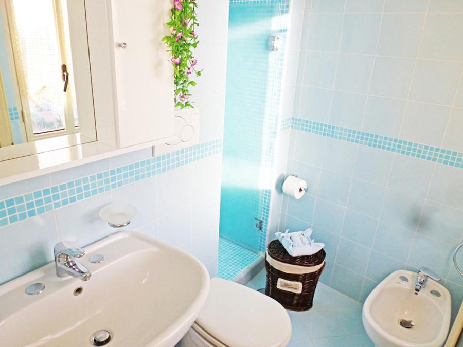 Two-Bedroom Apartment - Photo 2