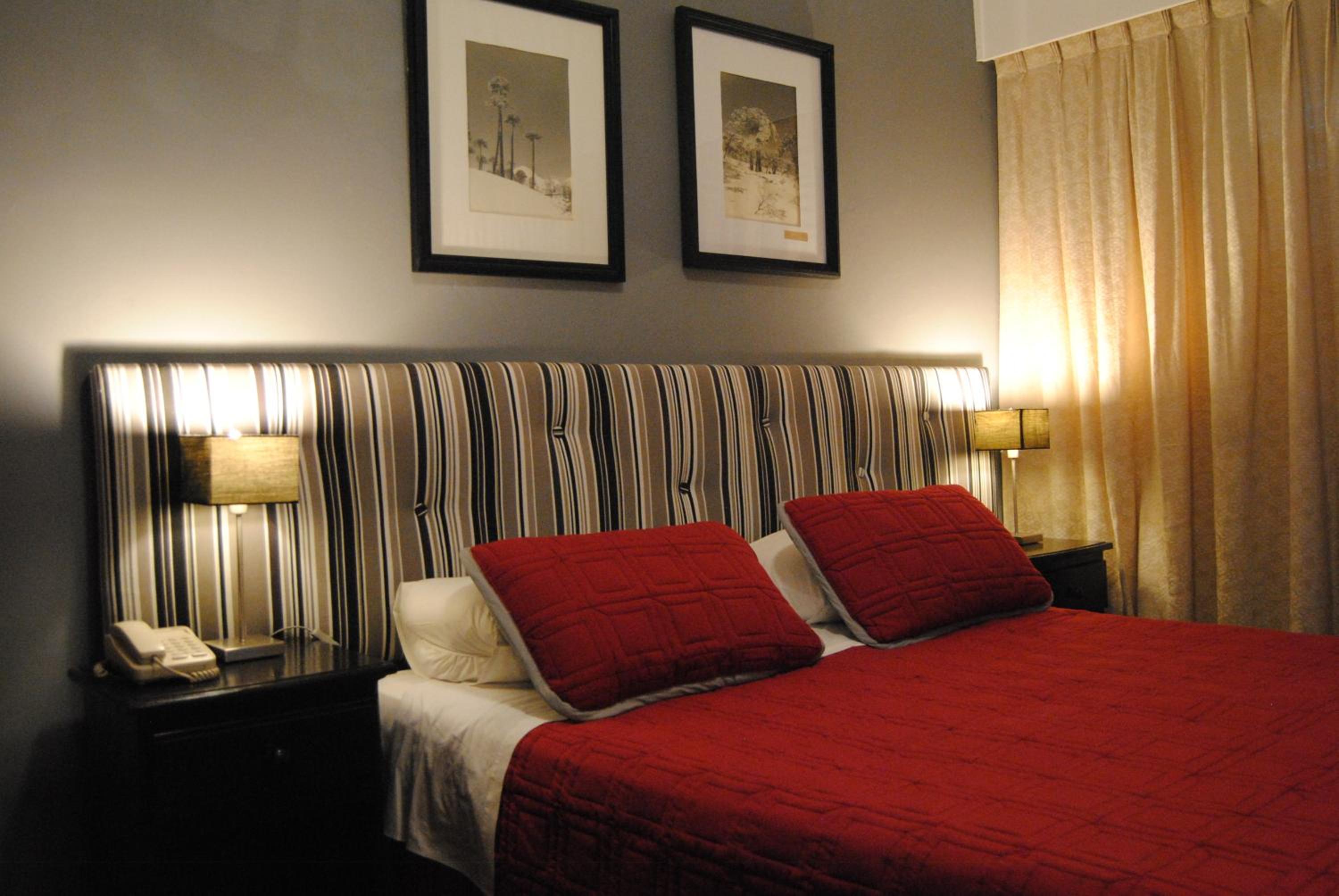 Standard Queen Room photo 1