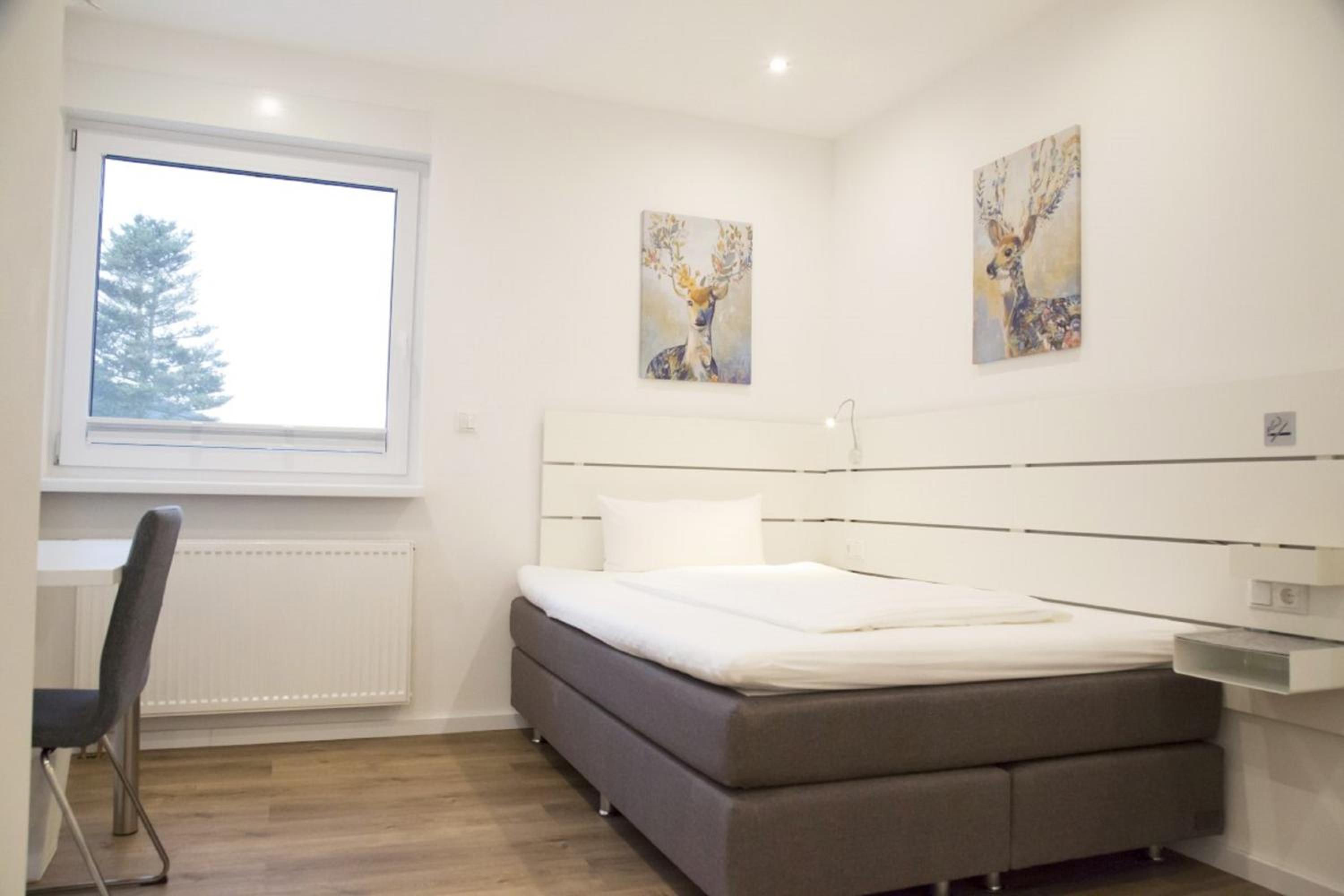 Double Room - Photo 3