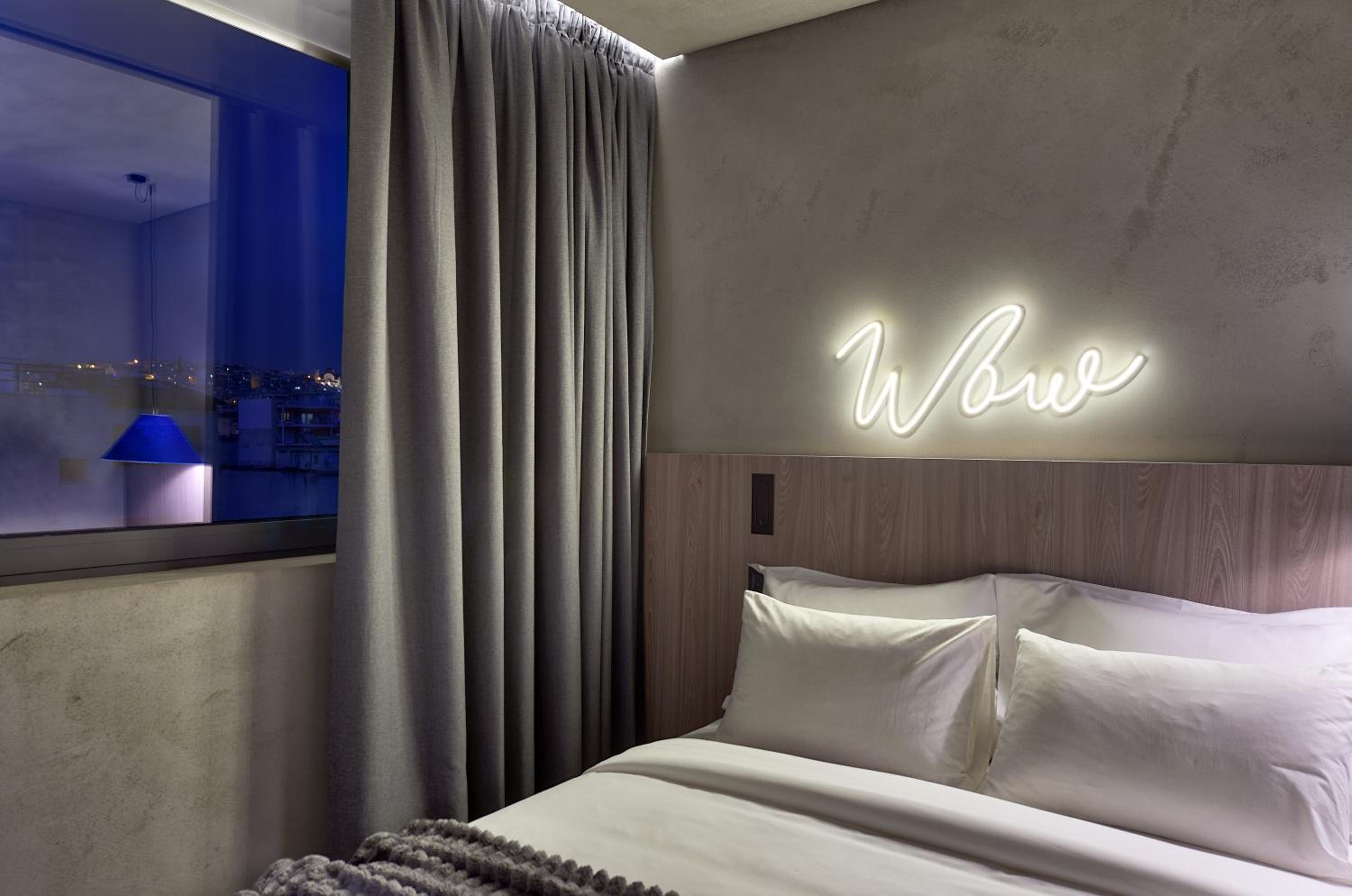 Nickname - (Accessible Room) - Photo 1