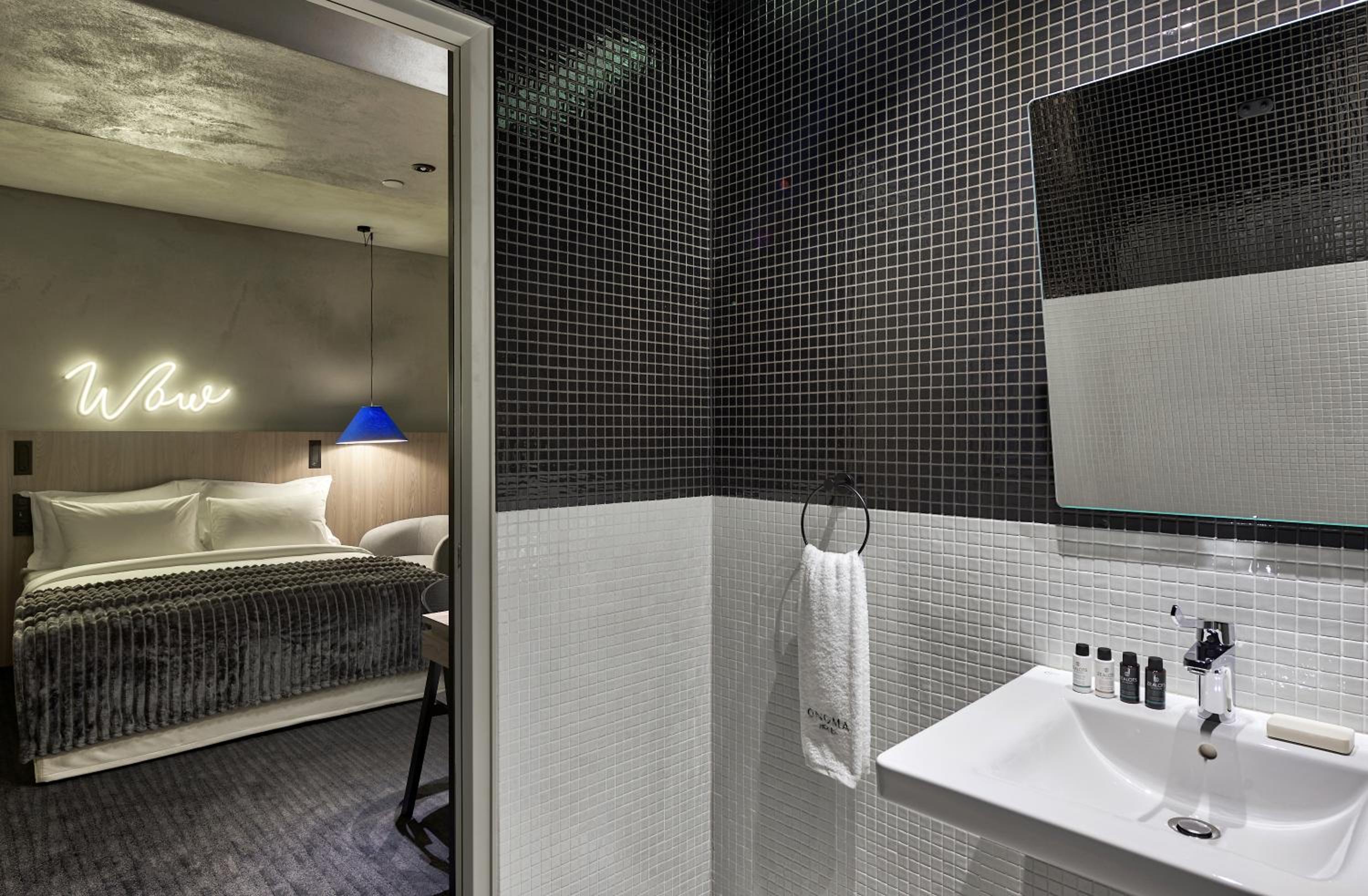 Nickname - (Accessible Room) - Photo 4
