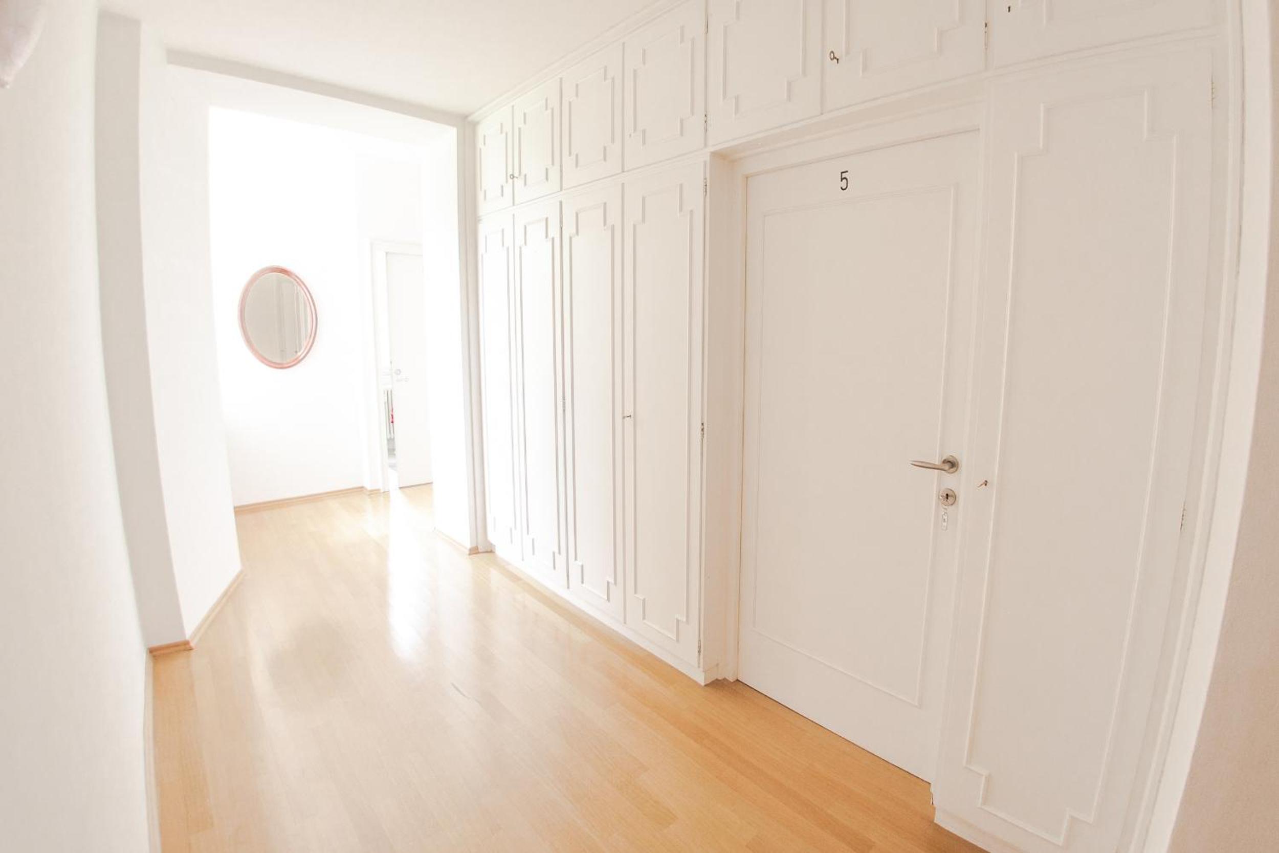 Superior Double Room with Balcony and Shared Bathroom photo 2