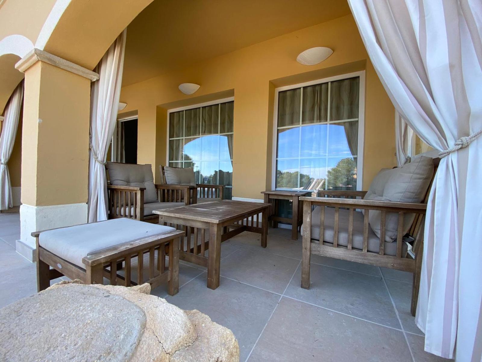 Villa photo 3