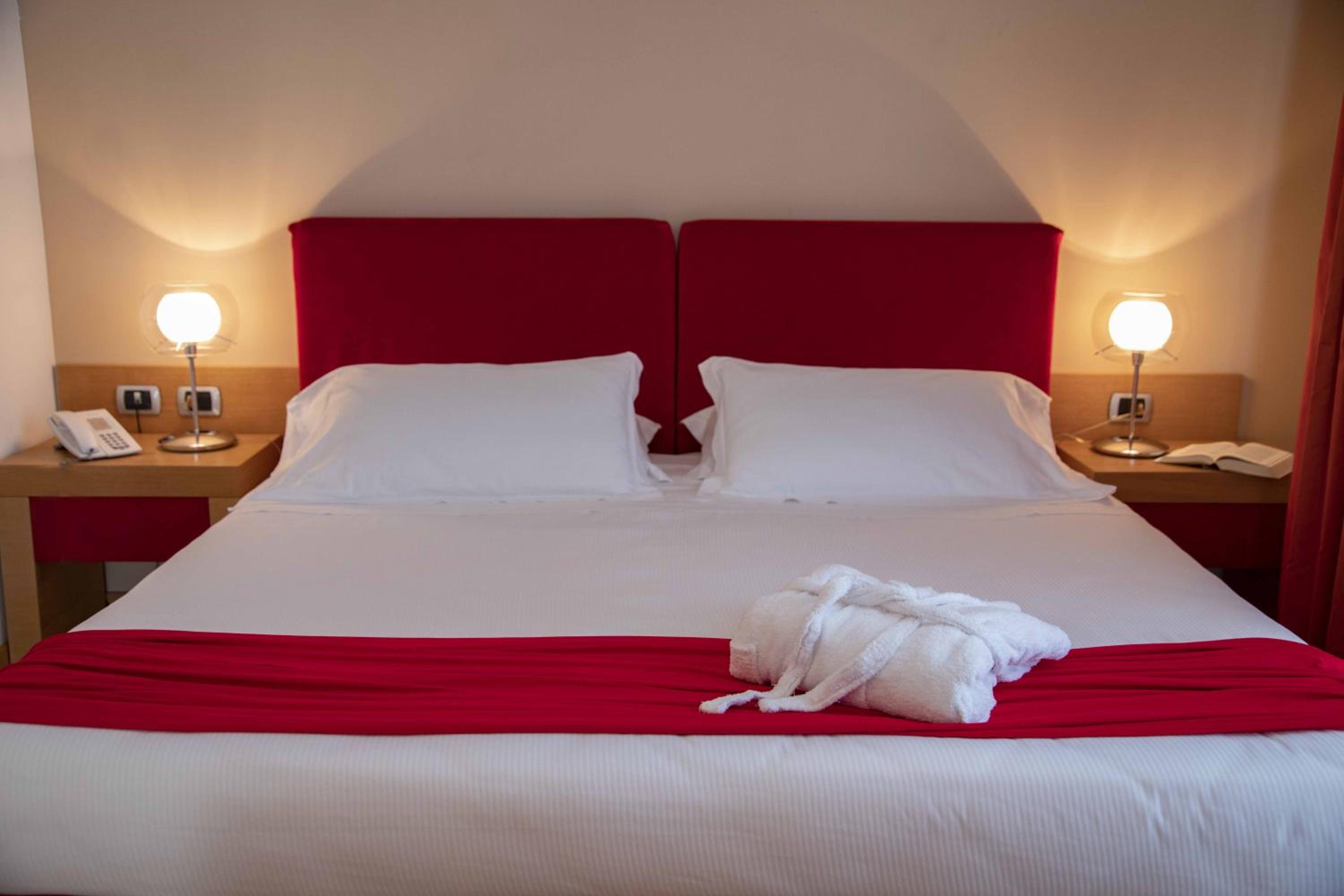 Double Room - Photo 1