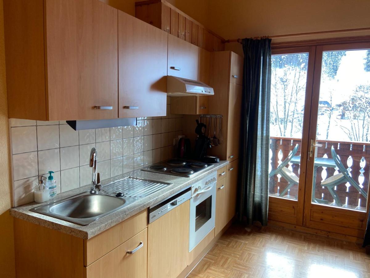 Apartment with Mountain View photo 3