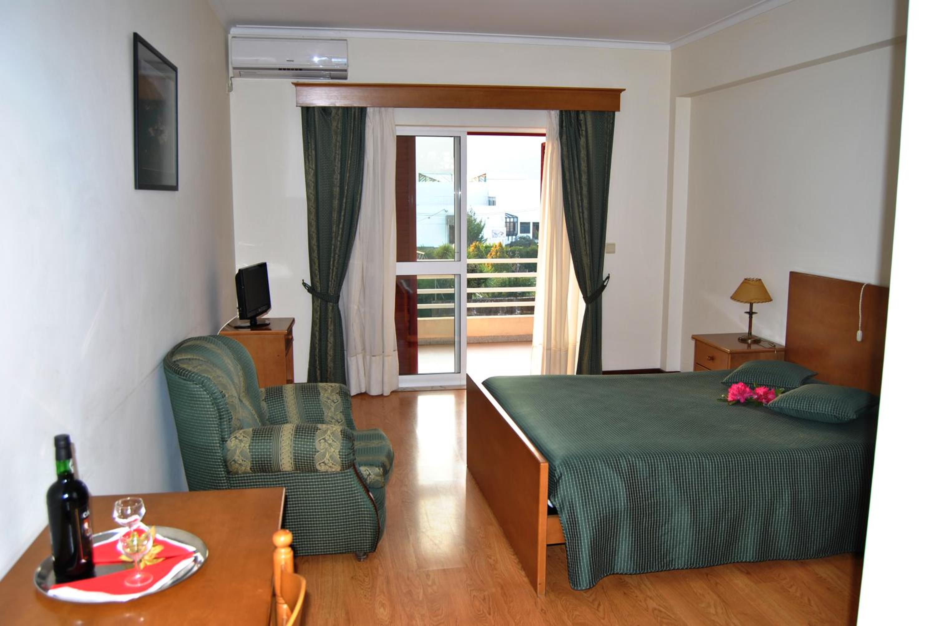 Triple Room - Photo 4