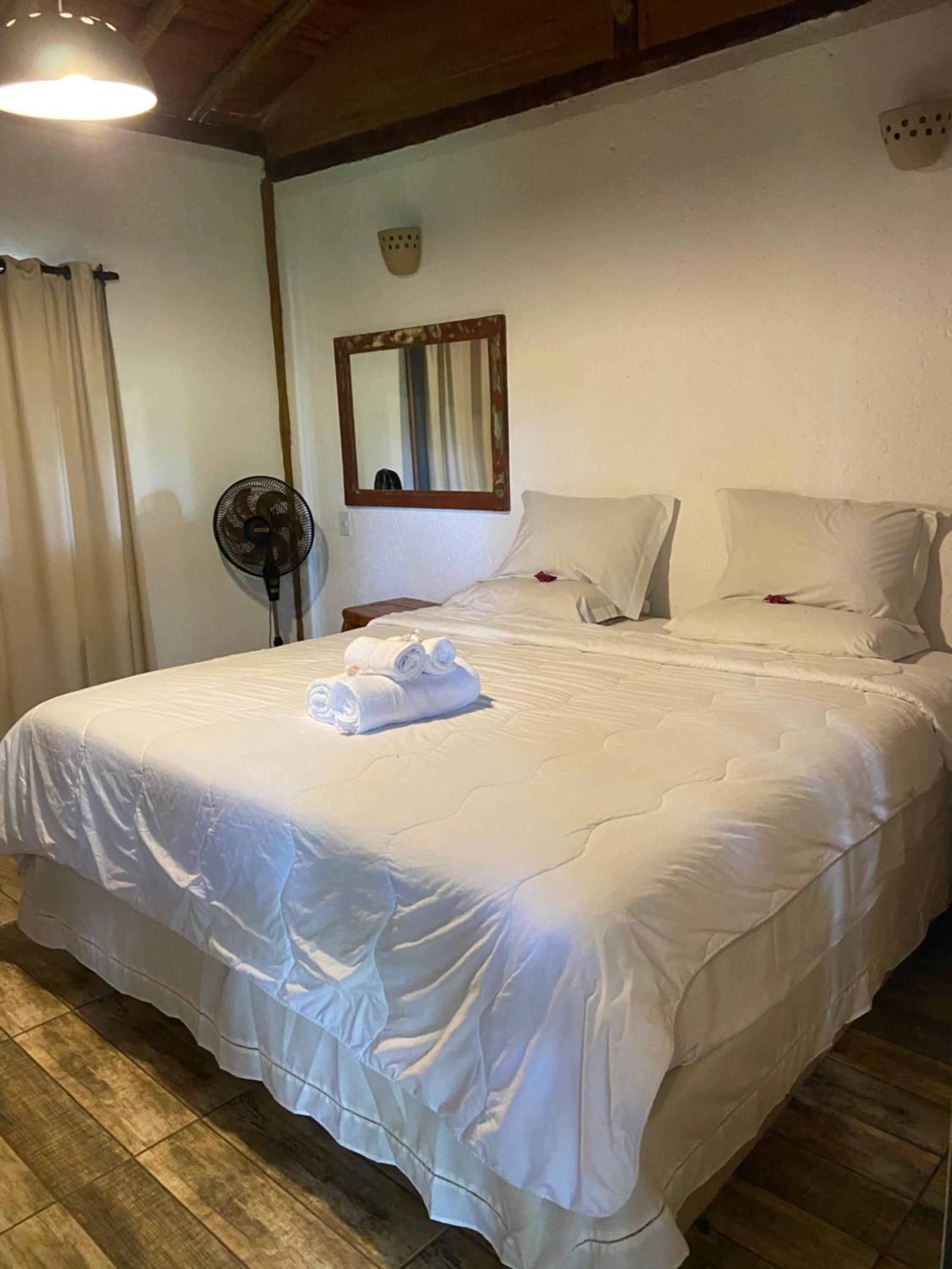 Deluxe King Suite - Photo 2