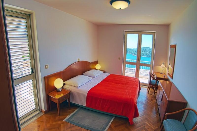 Comfort Two Bedroom Apartment with Balcony and Sea View