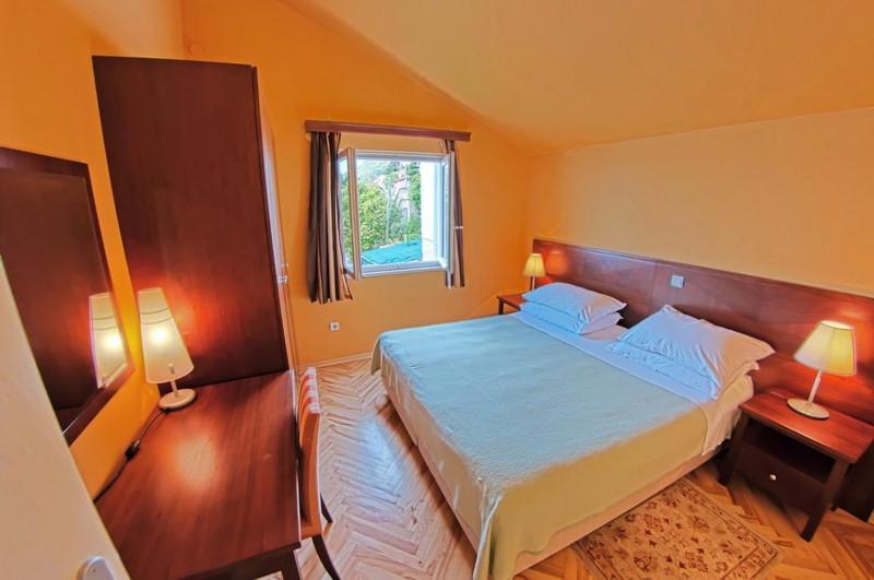 Premium One Bedroom Apartment with Balcony and Sea View