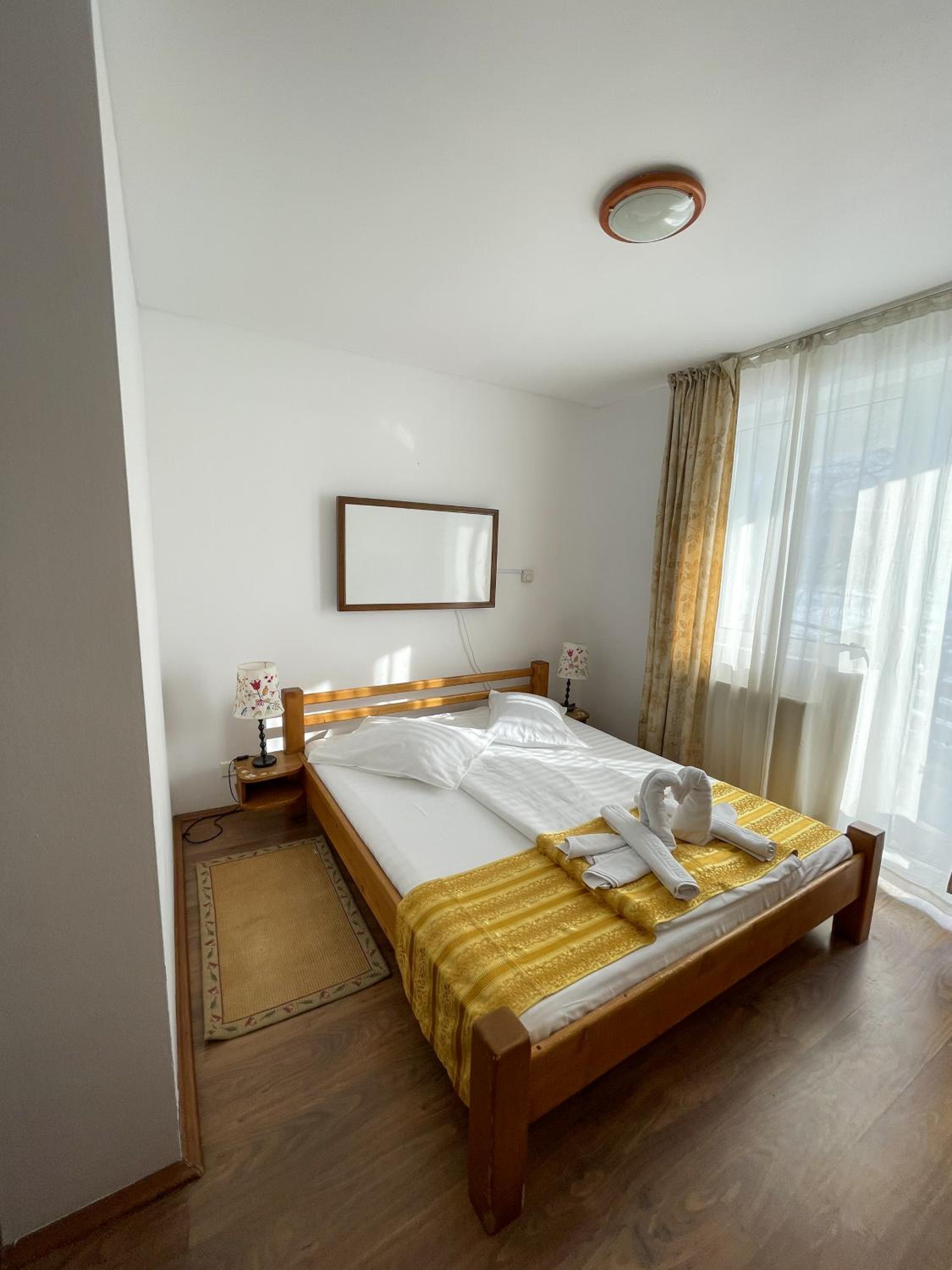 Standard Double Room - Photo 1