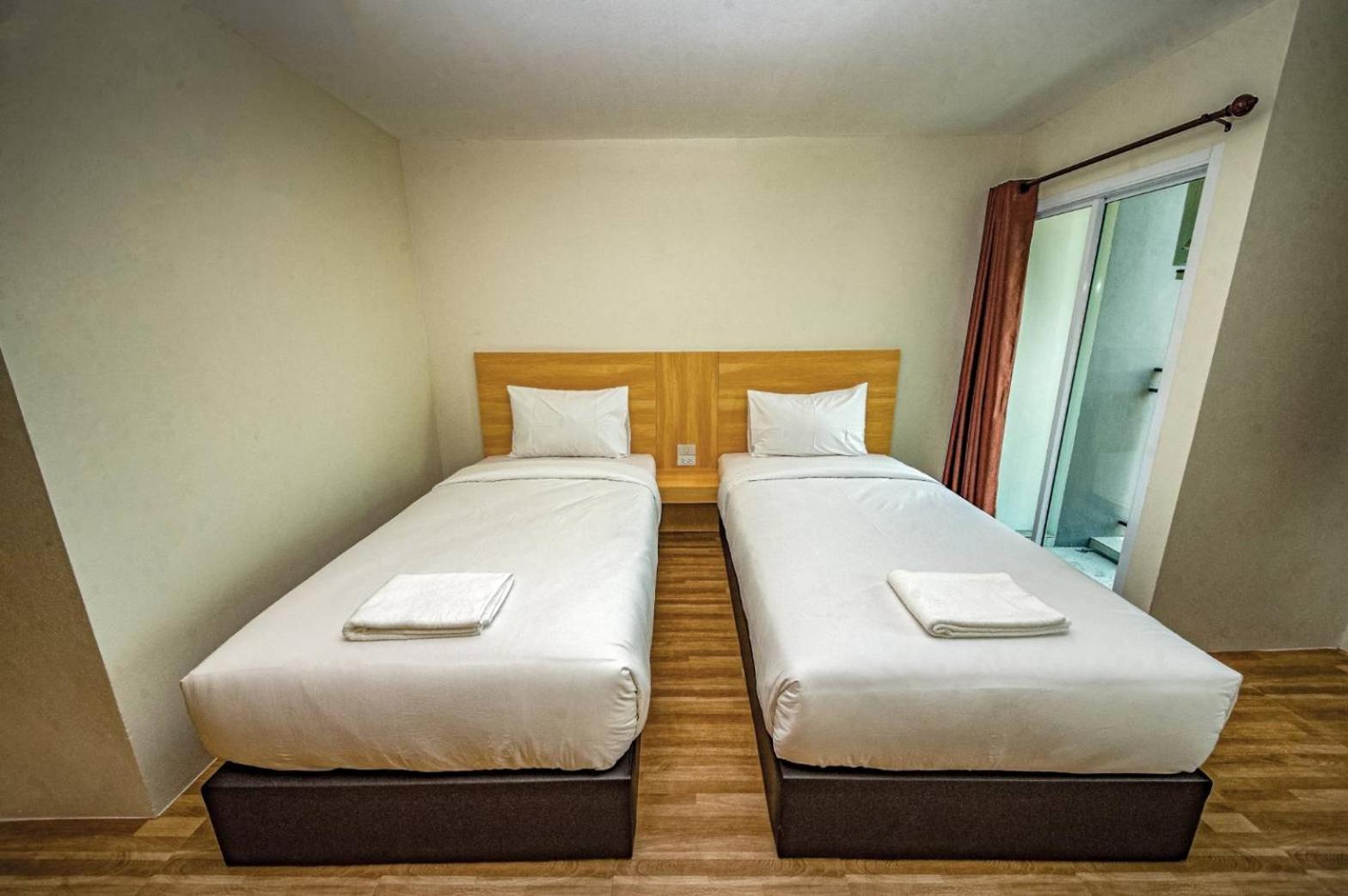 Deluxe Twin Room - Photo 19