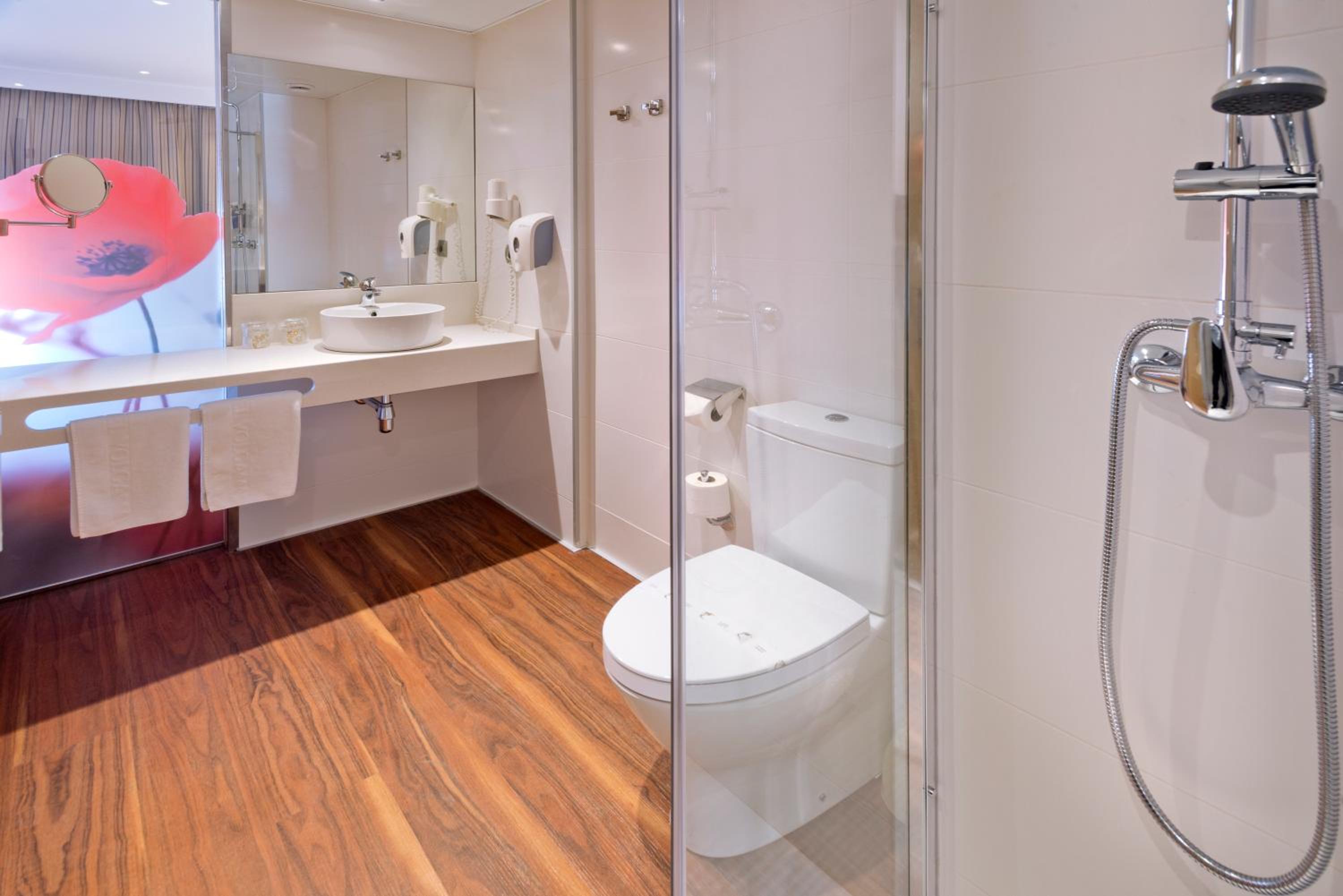Premium Superior Double Room with Spa Bath photo 3
