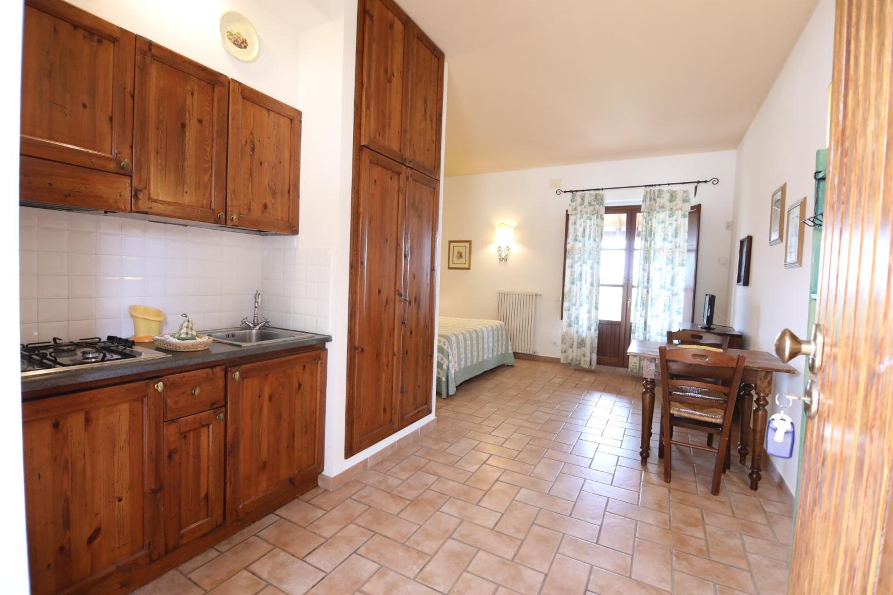 Studio Apartment photo 1