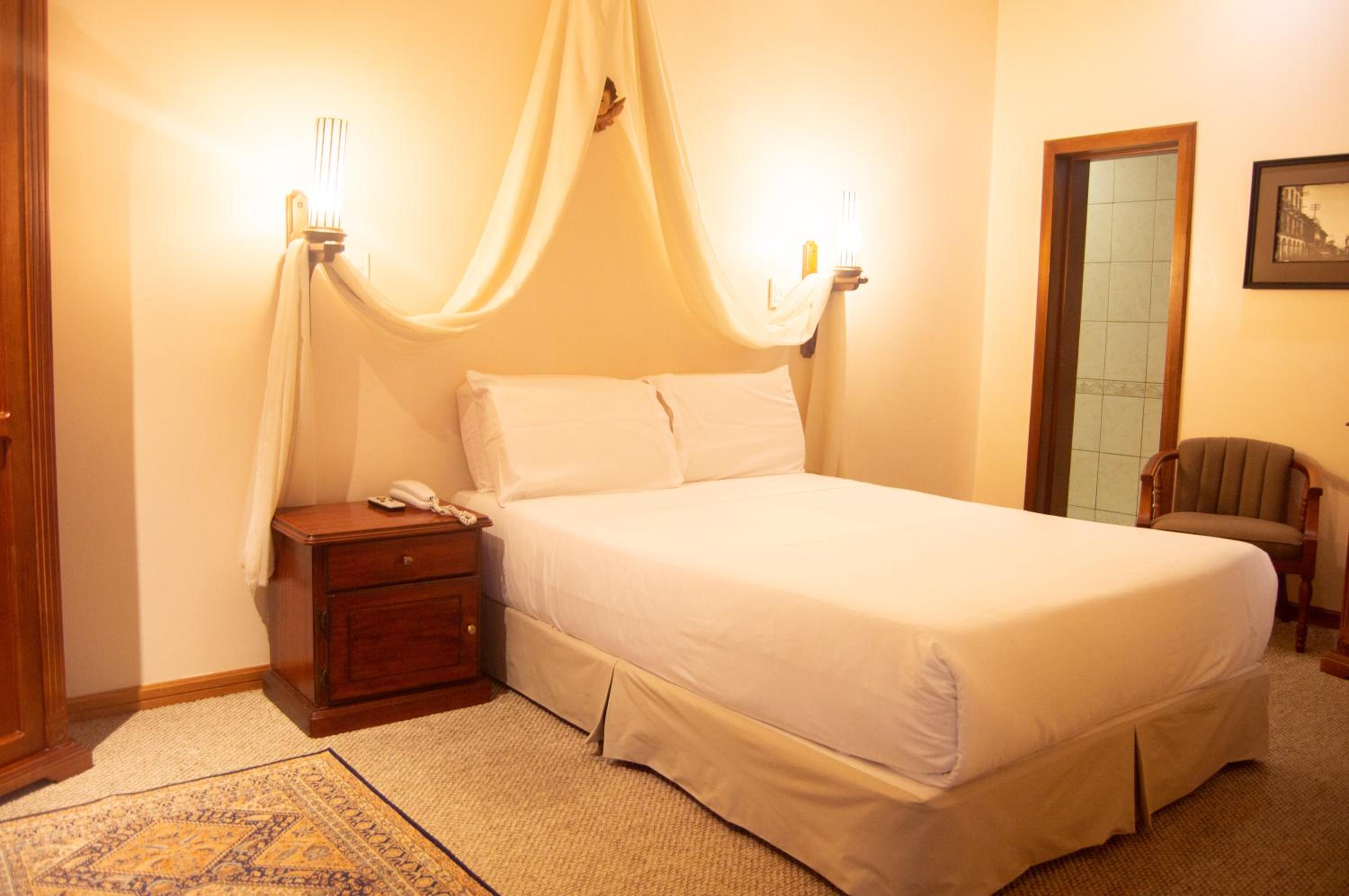 Single Room photo 2