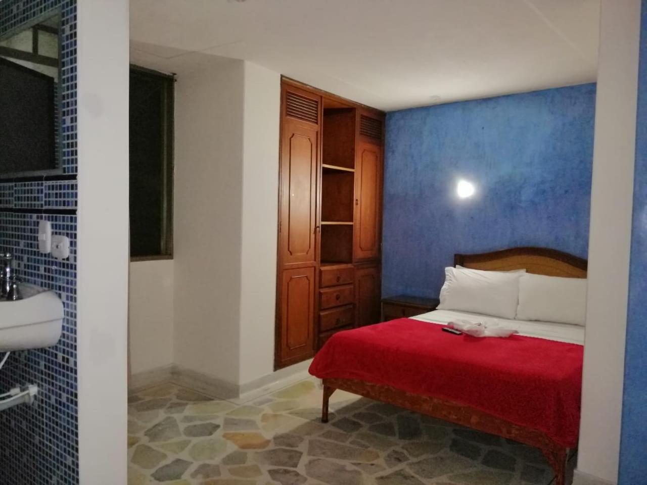Quadruple Room with Bathroom photo 1