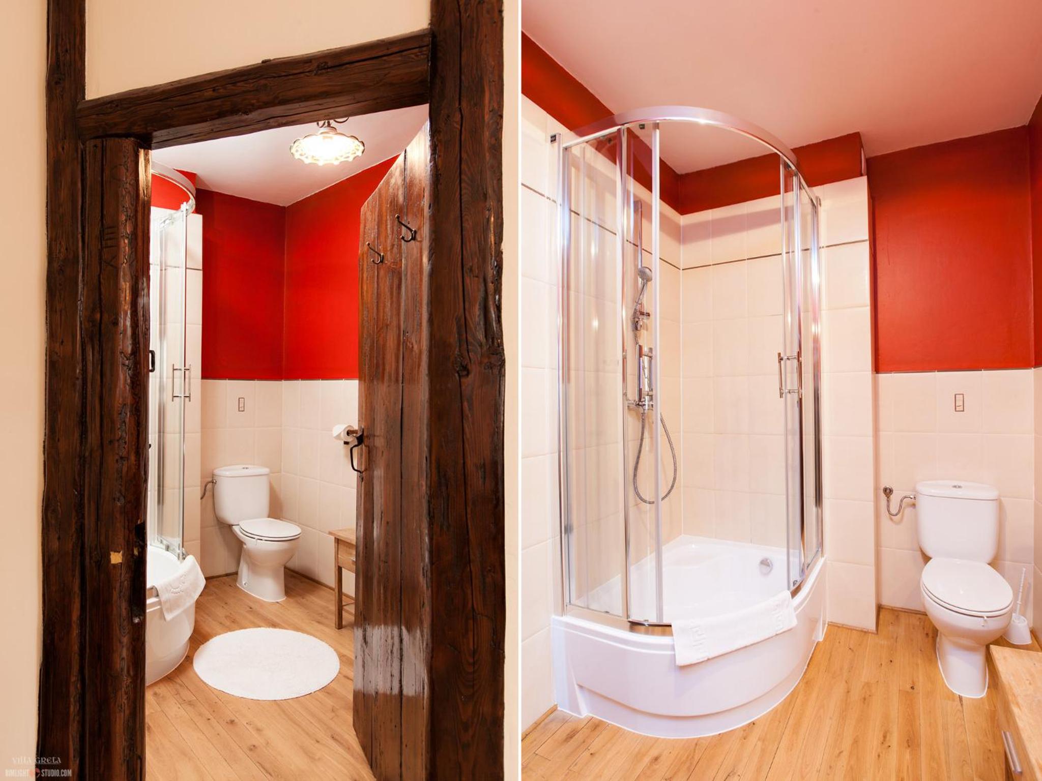 Family Room - Photo 13