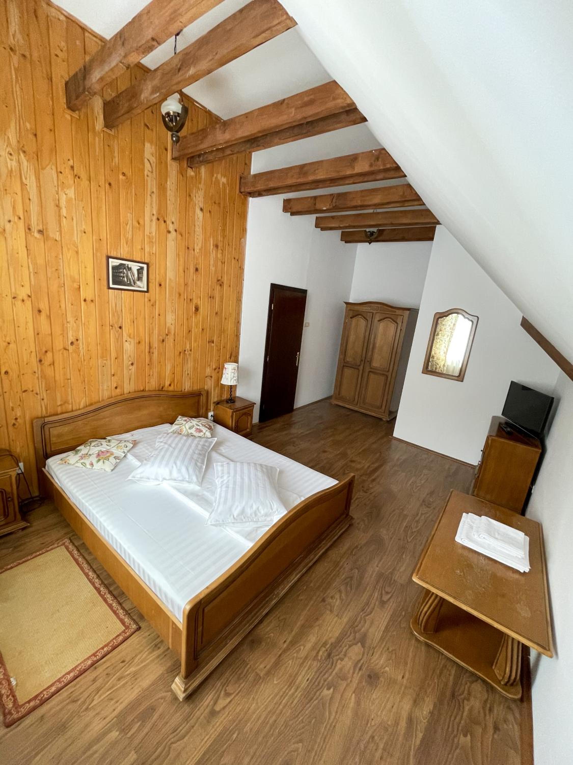 Duplex Apartment - Photo 9