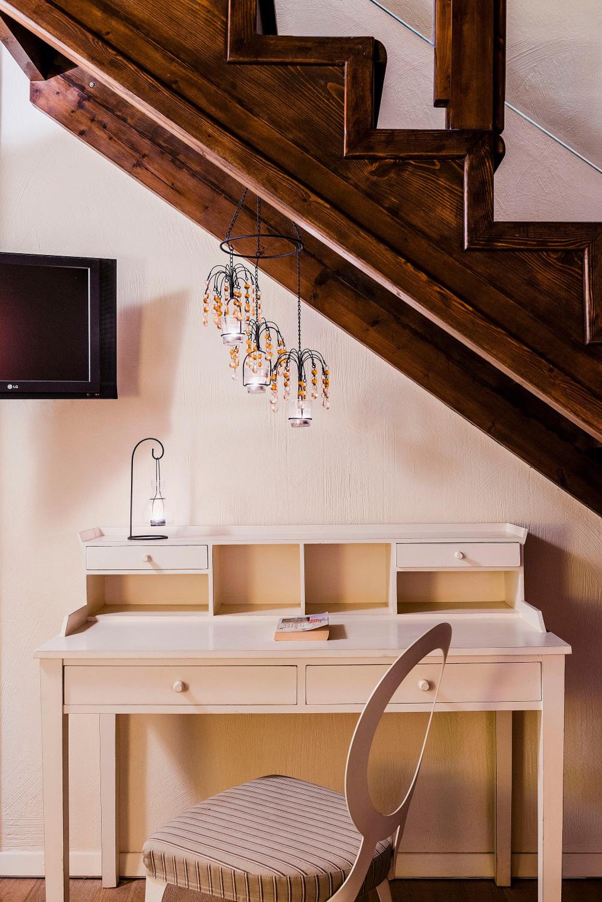 Notos Suite with Jetted Shower & Medieval Town View photo 1