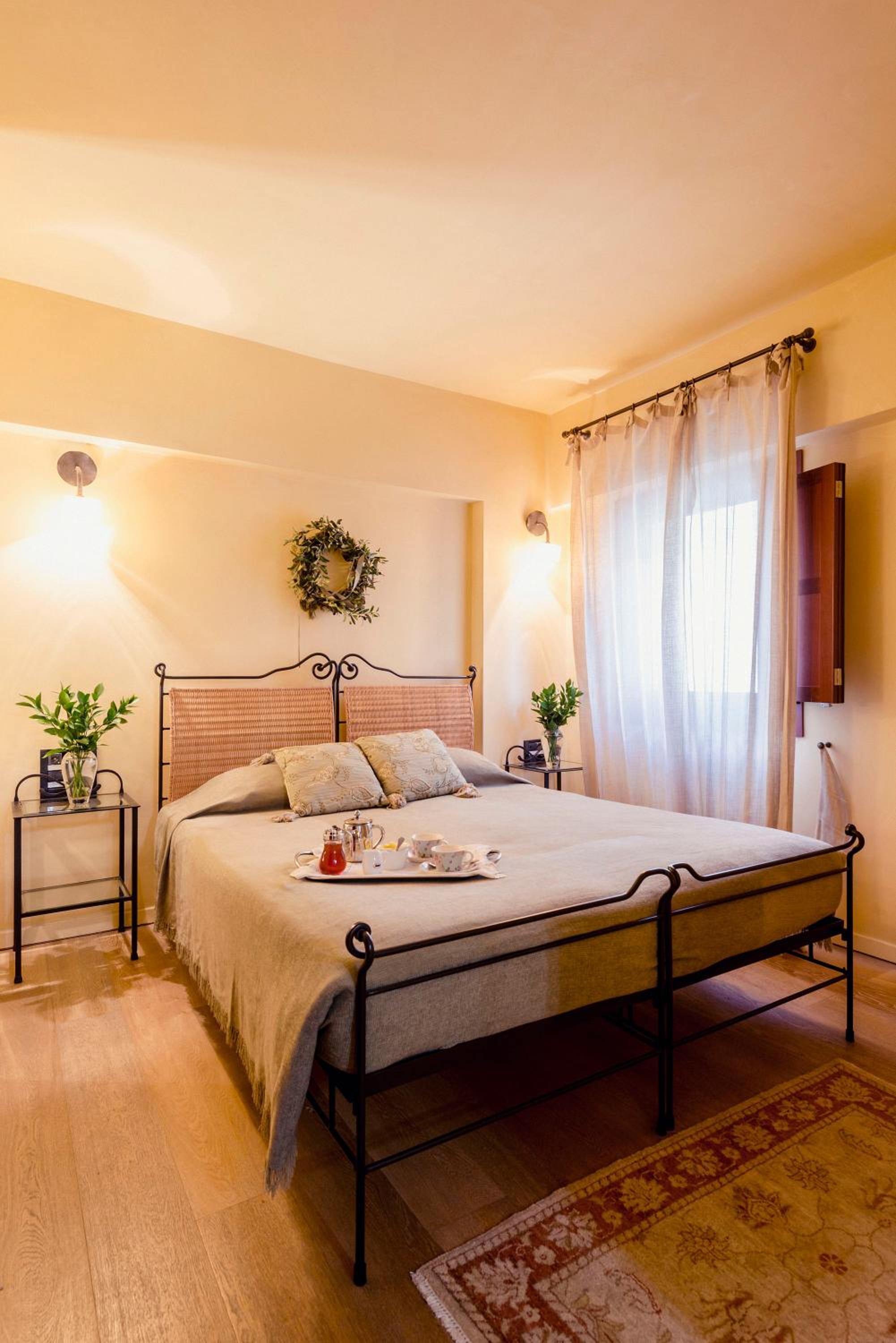 Anatoli Suite with Jetted Shower & Veranda - Photo 3