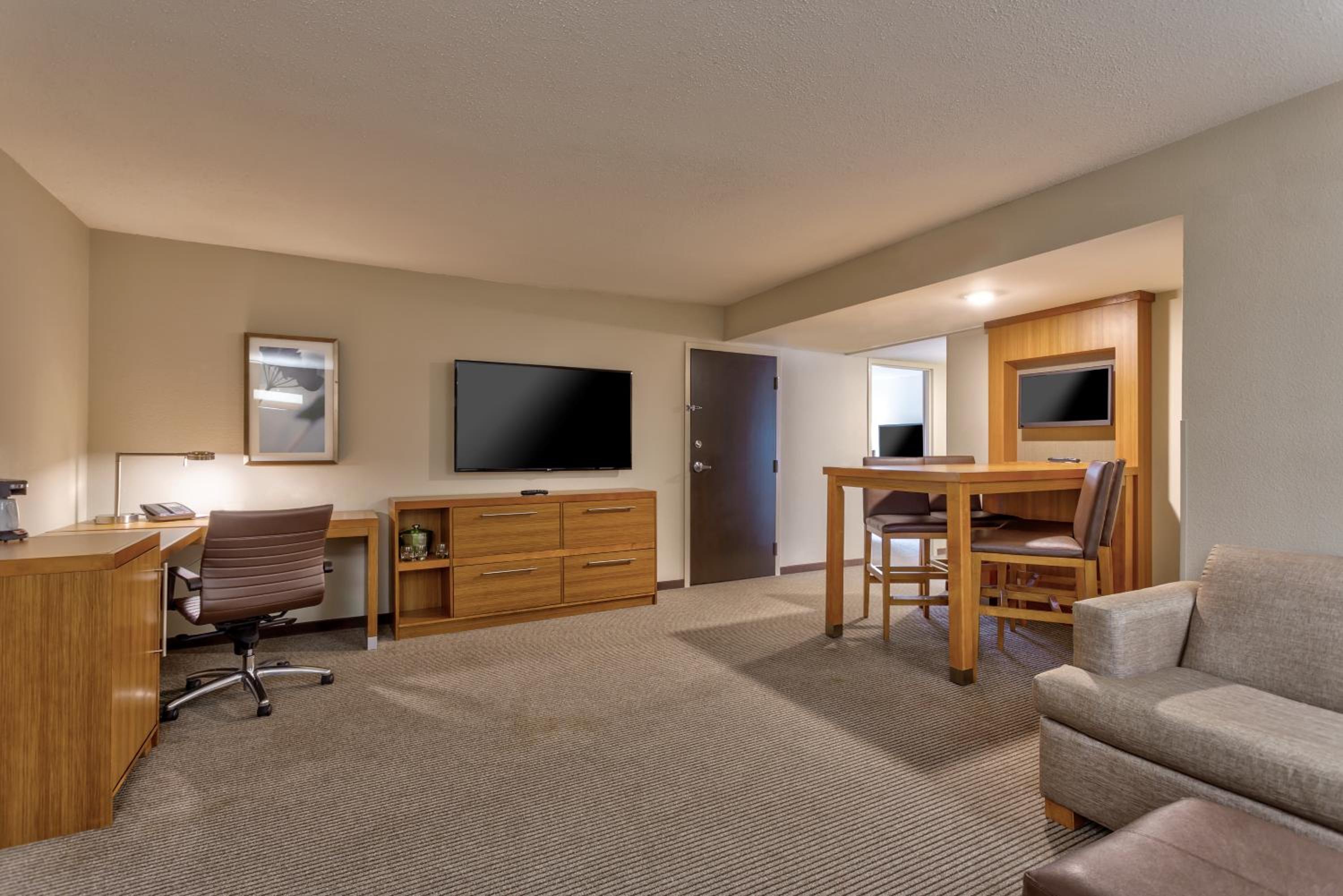 Two-Bedroom Suite - Photo 1
