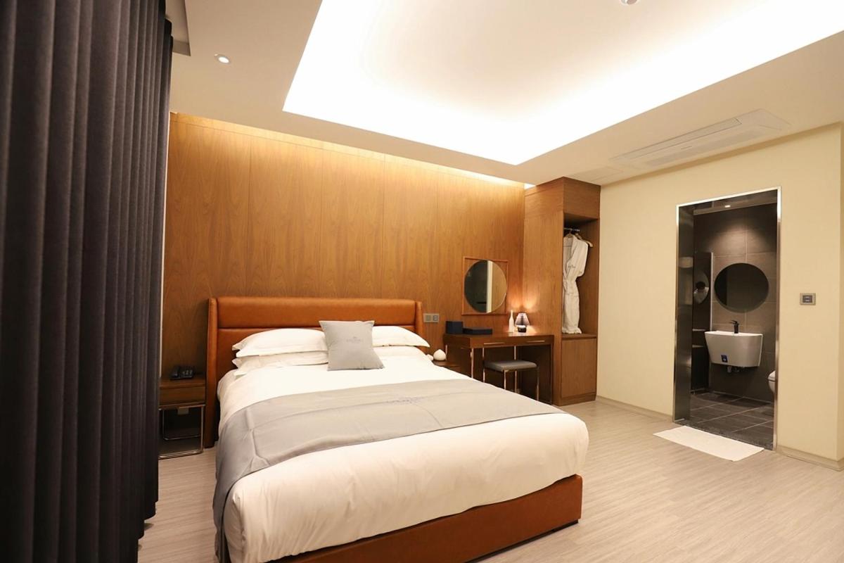 Superior Double Room - Photo 3