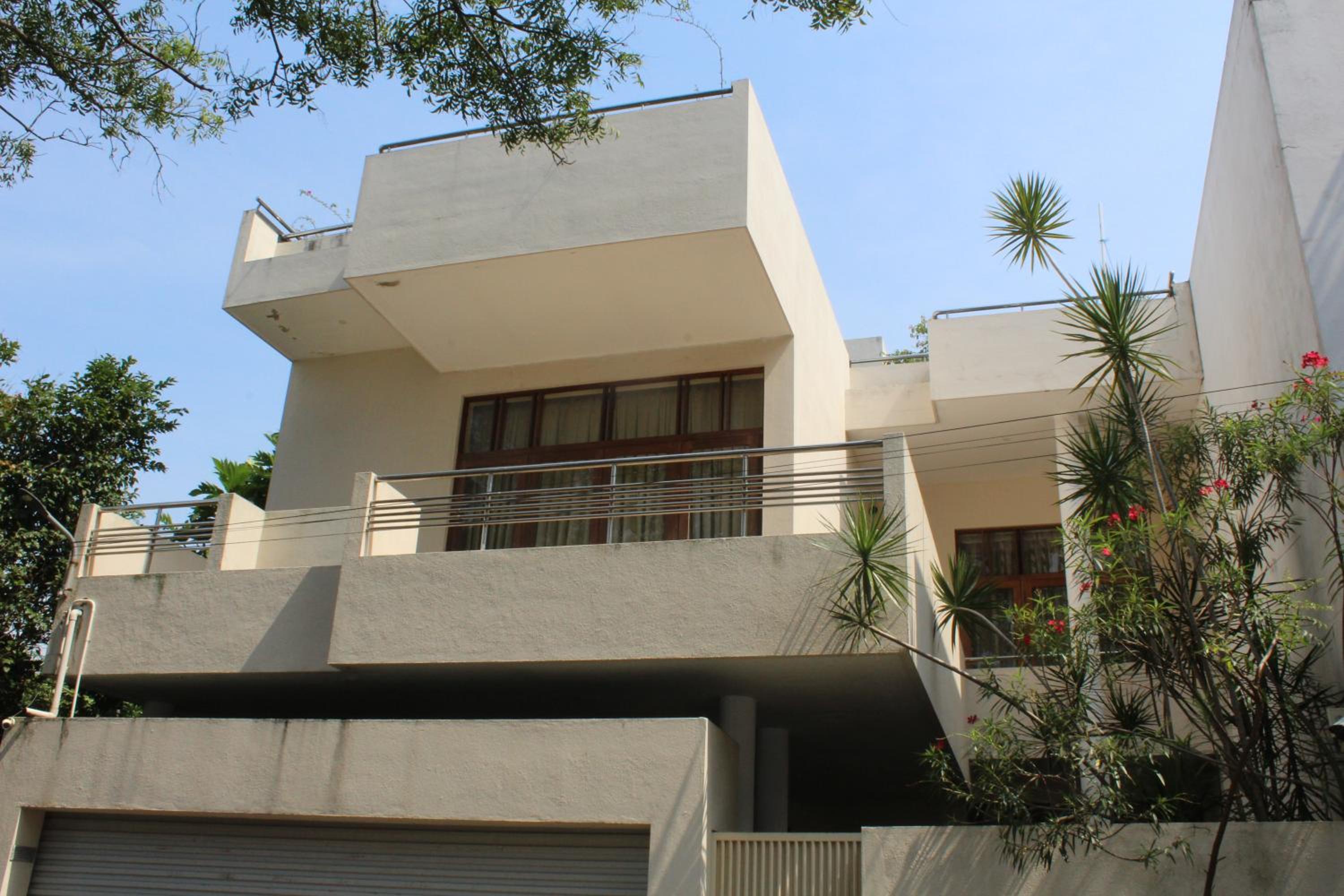 Three-Bedroom Townhouse