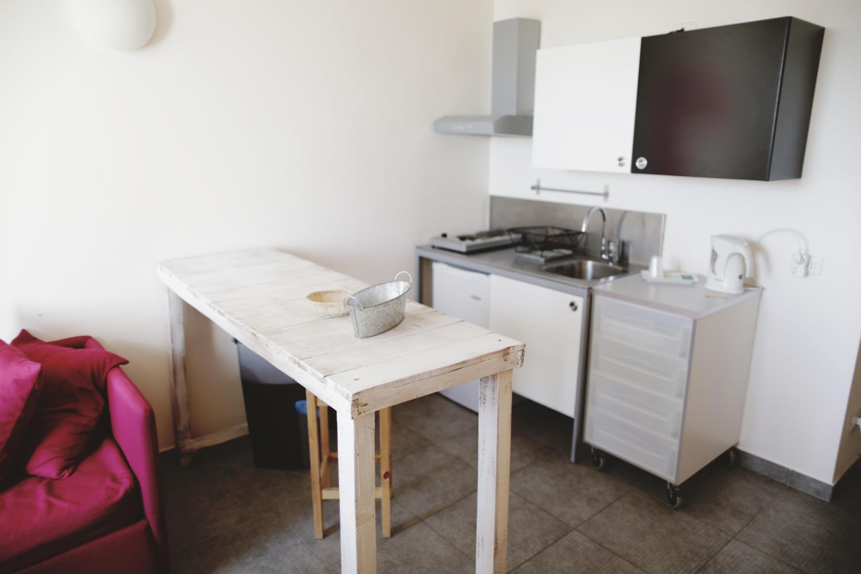 One-Bedroom Apartment - Photo 15