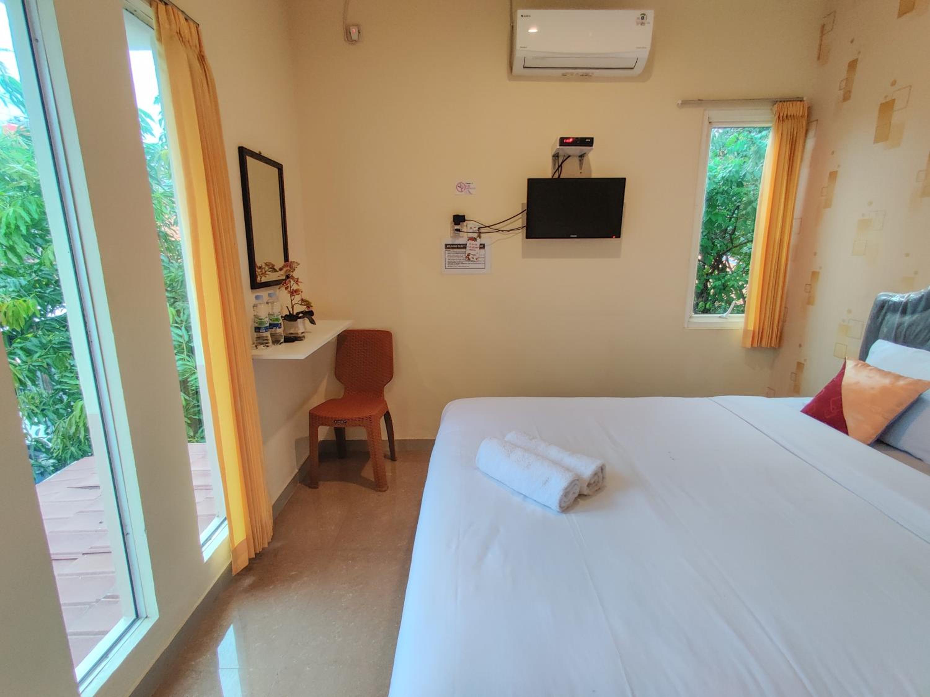 Standard Double Room - Photo 2