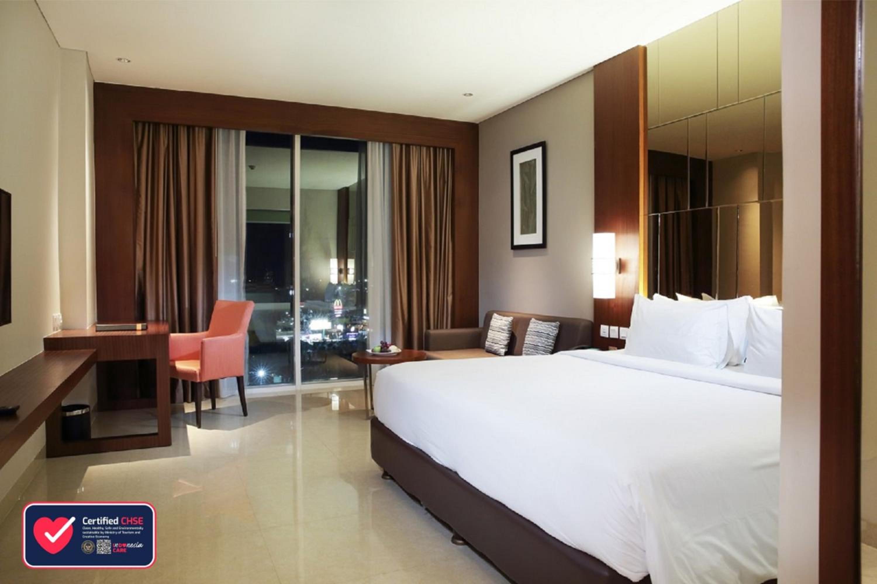 Deluxe Double or Twin Room photo 1