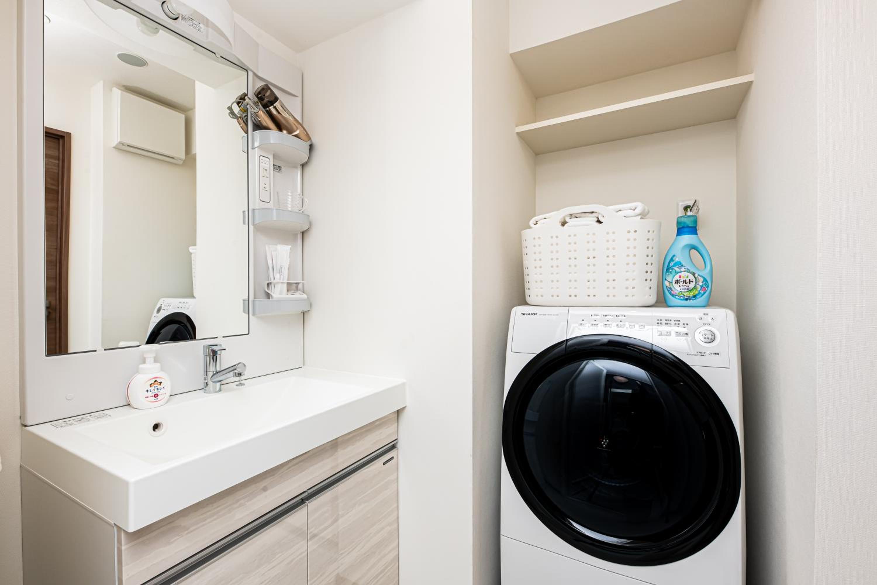 Studio Apartment - No Cleaning for Consecutive Night Stays - Photo 14