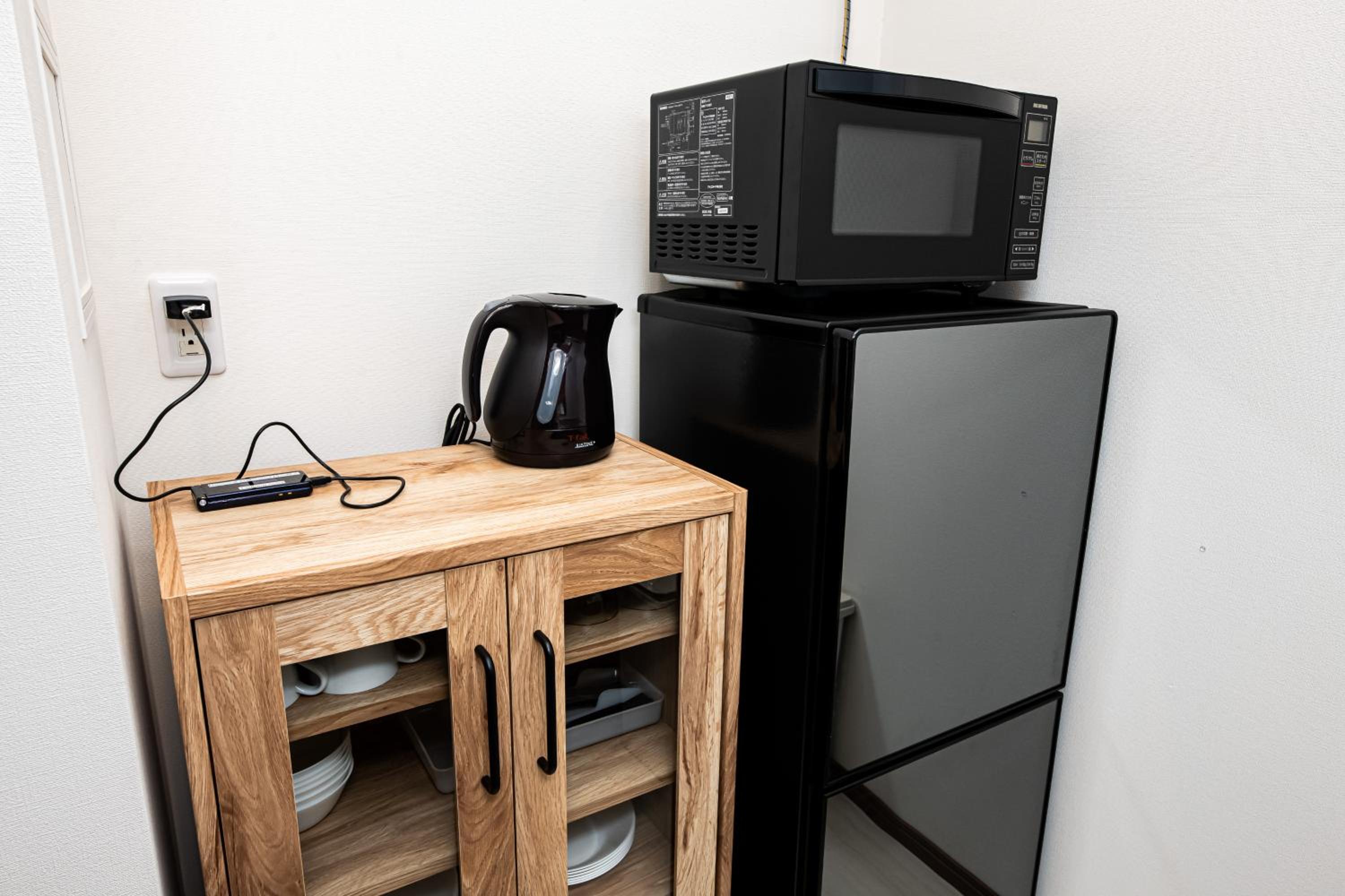 Studio Apartment - No Cleaning for Consecutive Night Stays - Photo 4