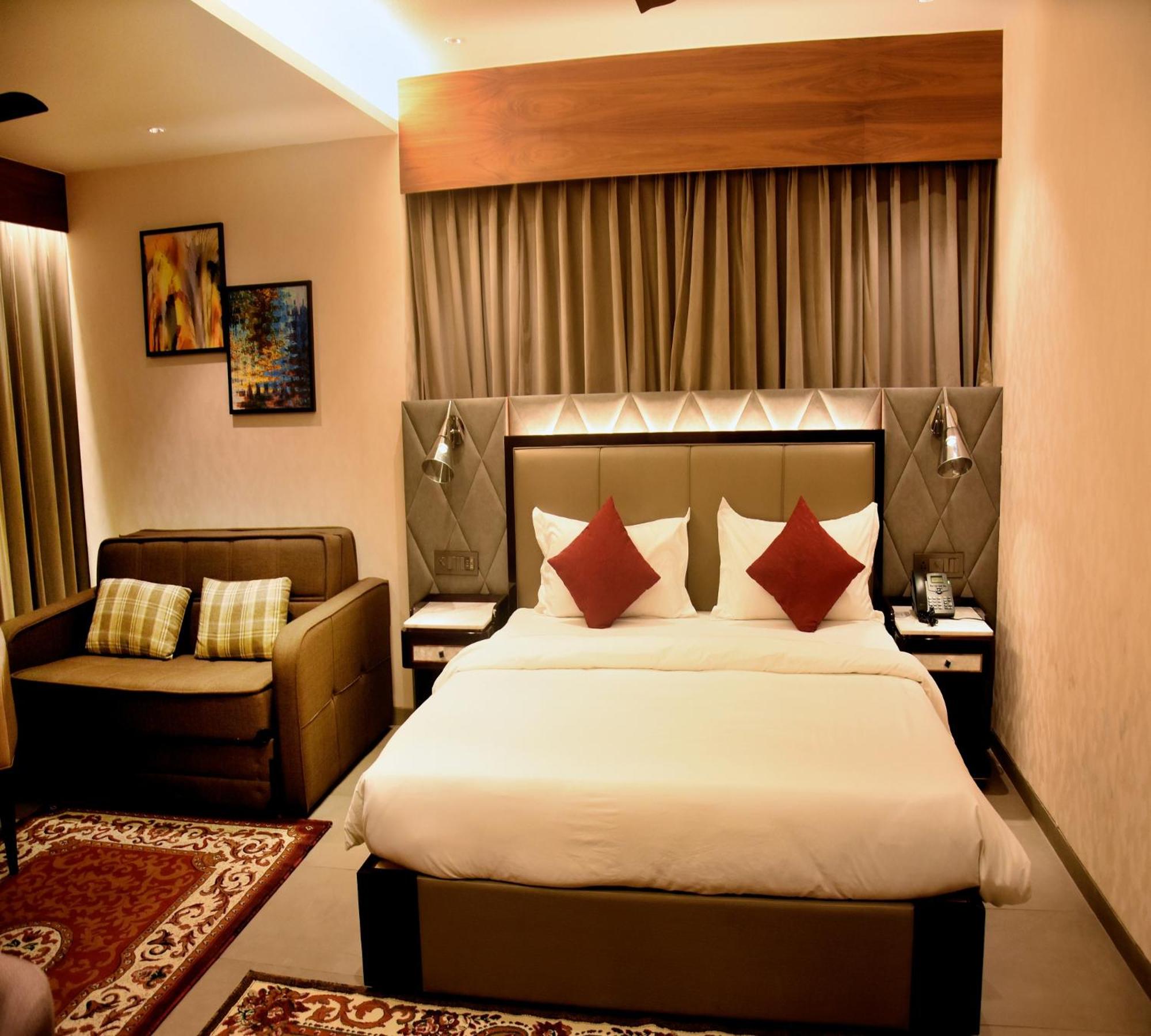 Deluxe Room - Photo 1