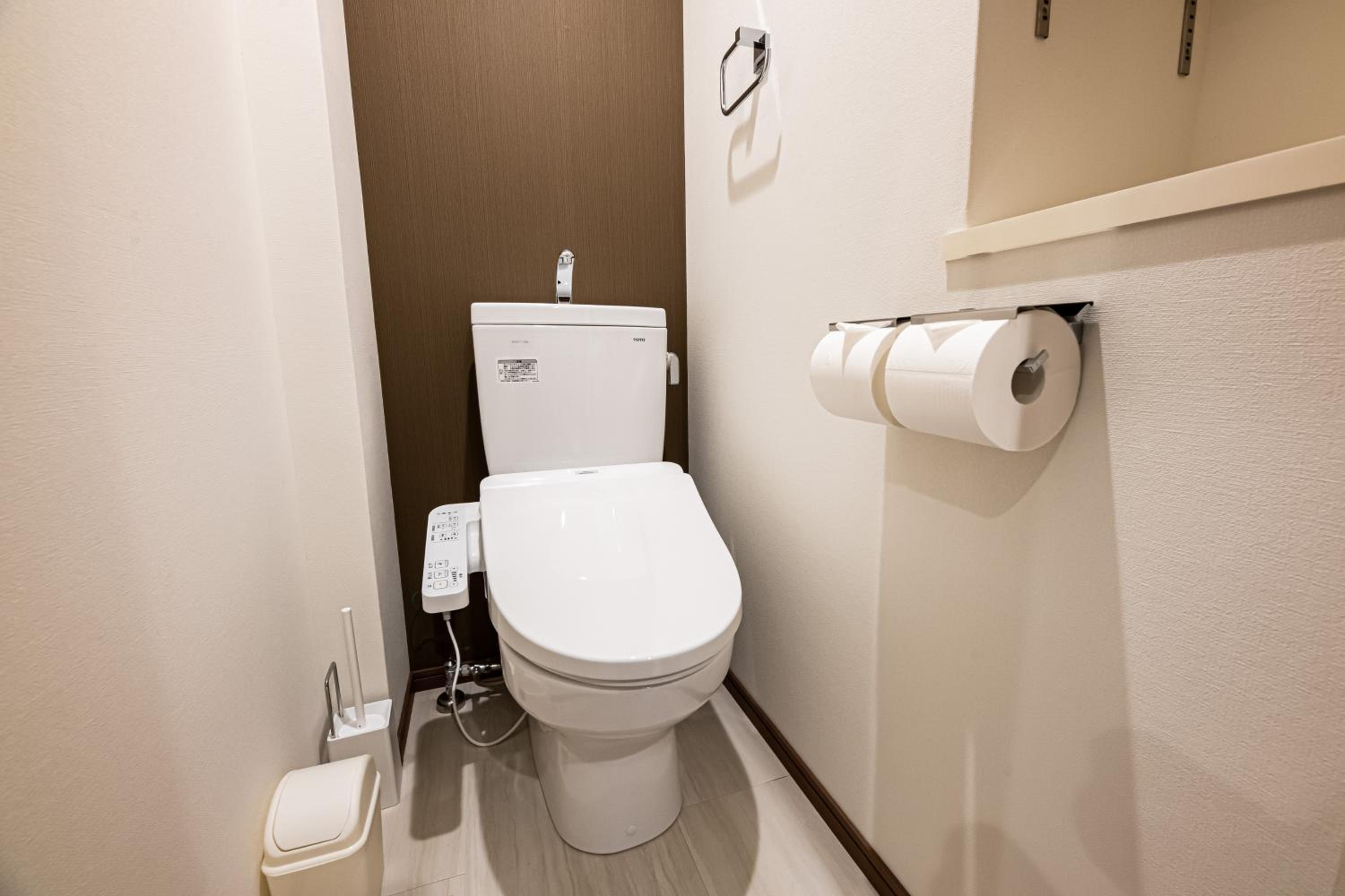 Superior Apartment - No Cleaning for Consecutive Night Stays - Photo 18