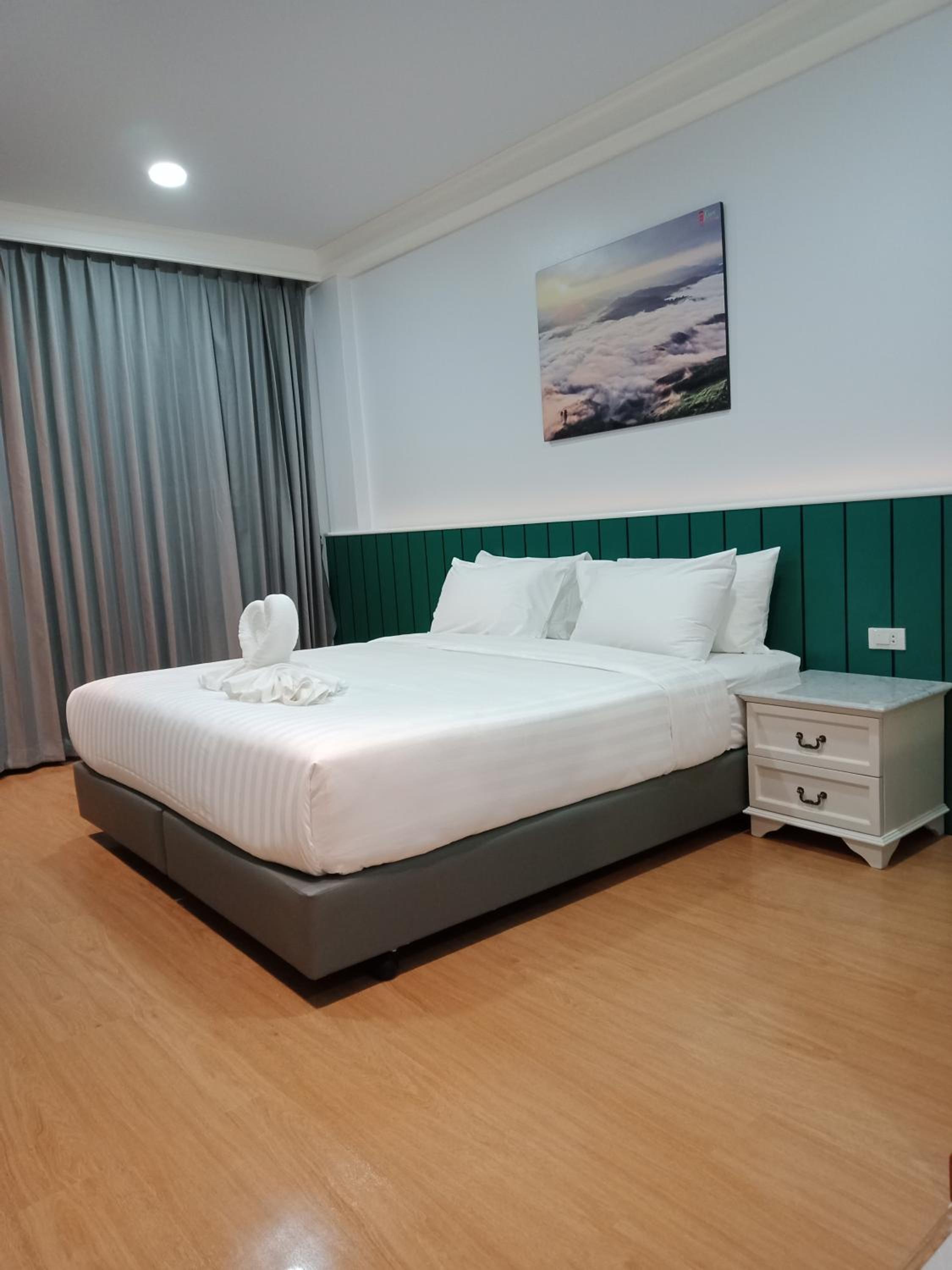 Superior King Room - Photo 2