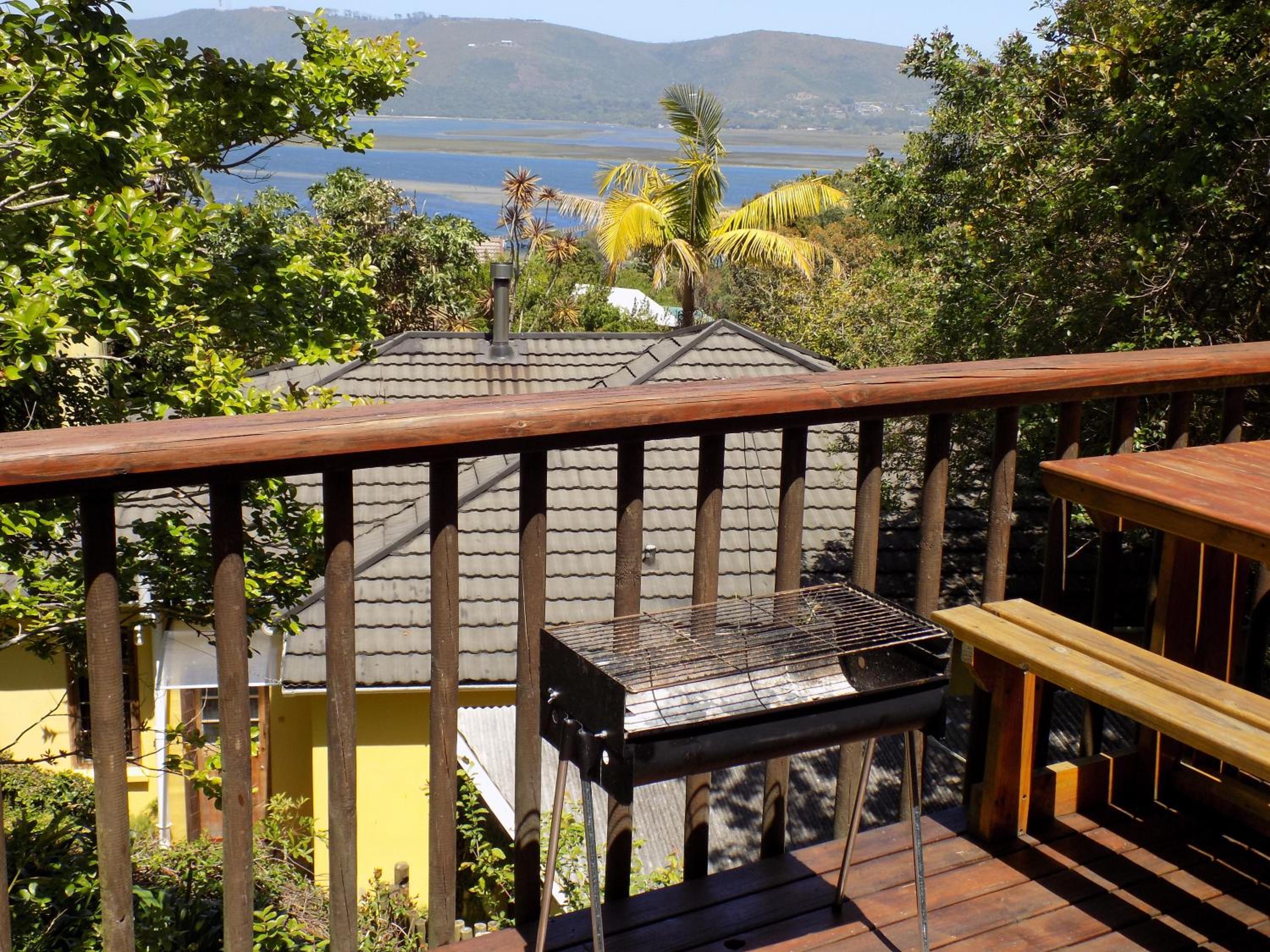 Two-Bedroom Cottage - Photo 10