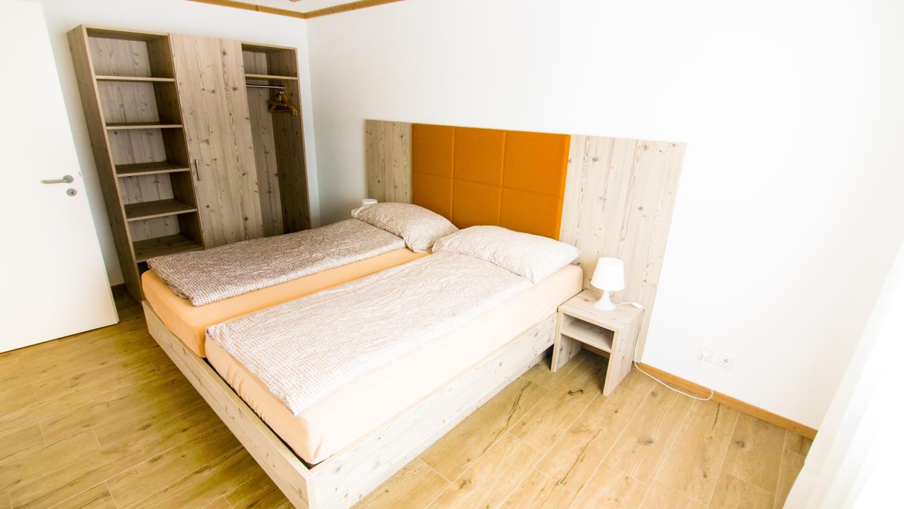 Two-Bedroom Apartment - Annex - Photo 9