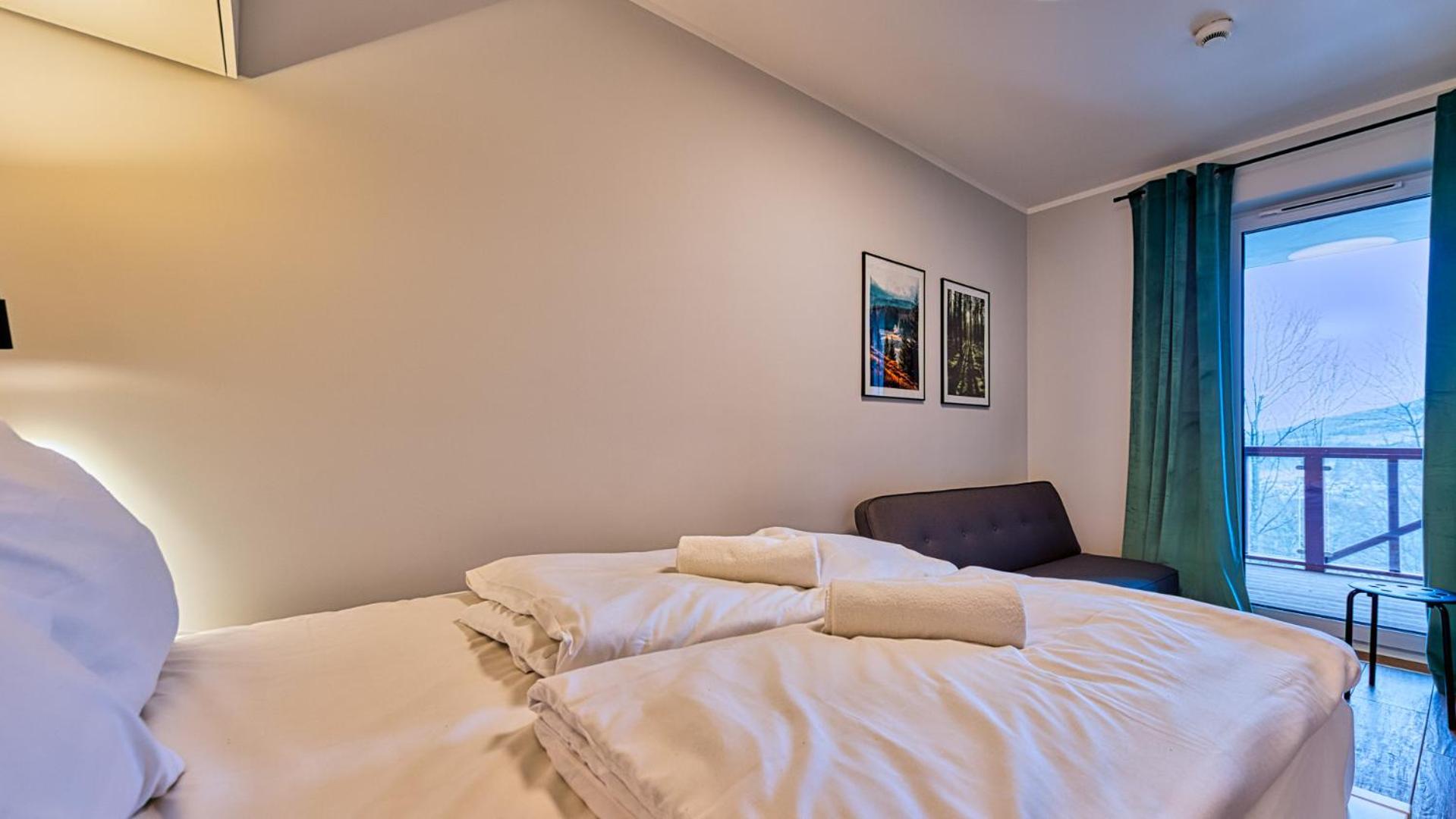 One-Bedroom Apartment - Photo 16