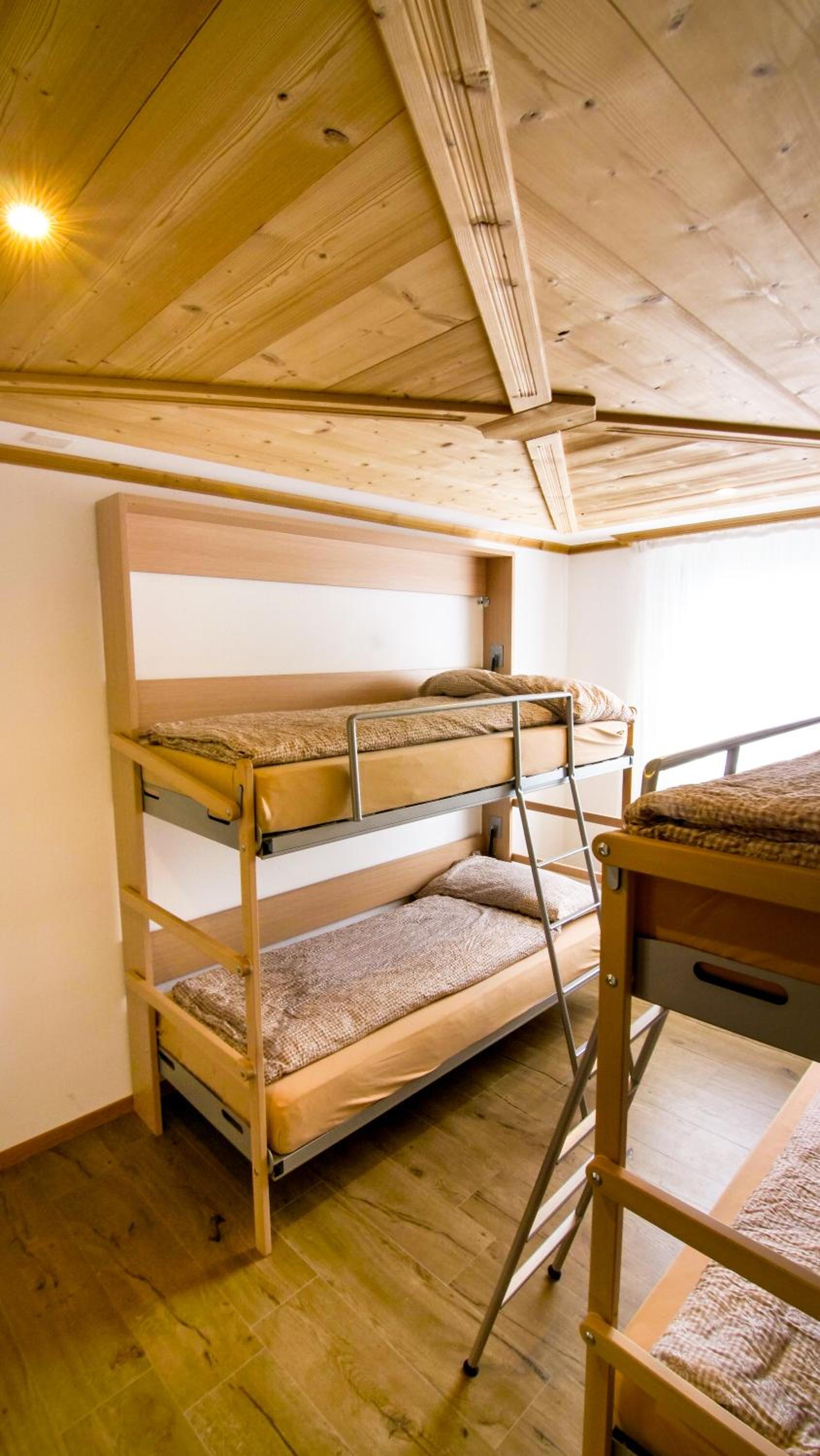 Two-Bedroom Apartment - Annex - Photo 5