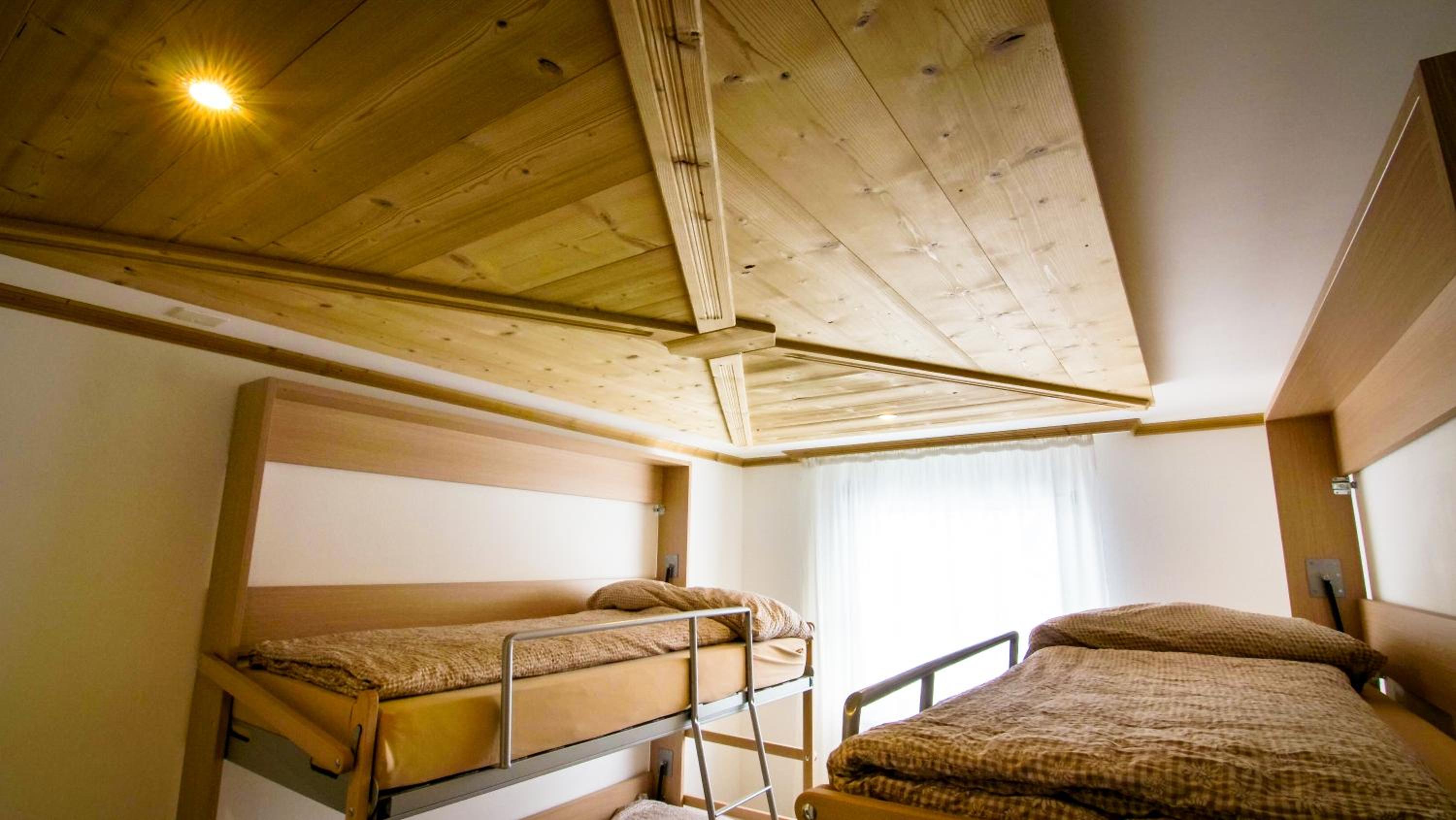 Two-Bedroom Apartment - Annex - Photo 23