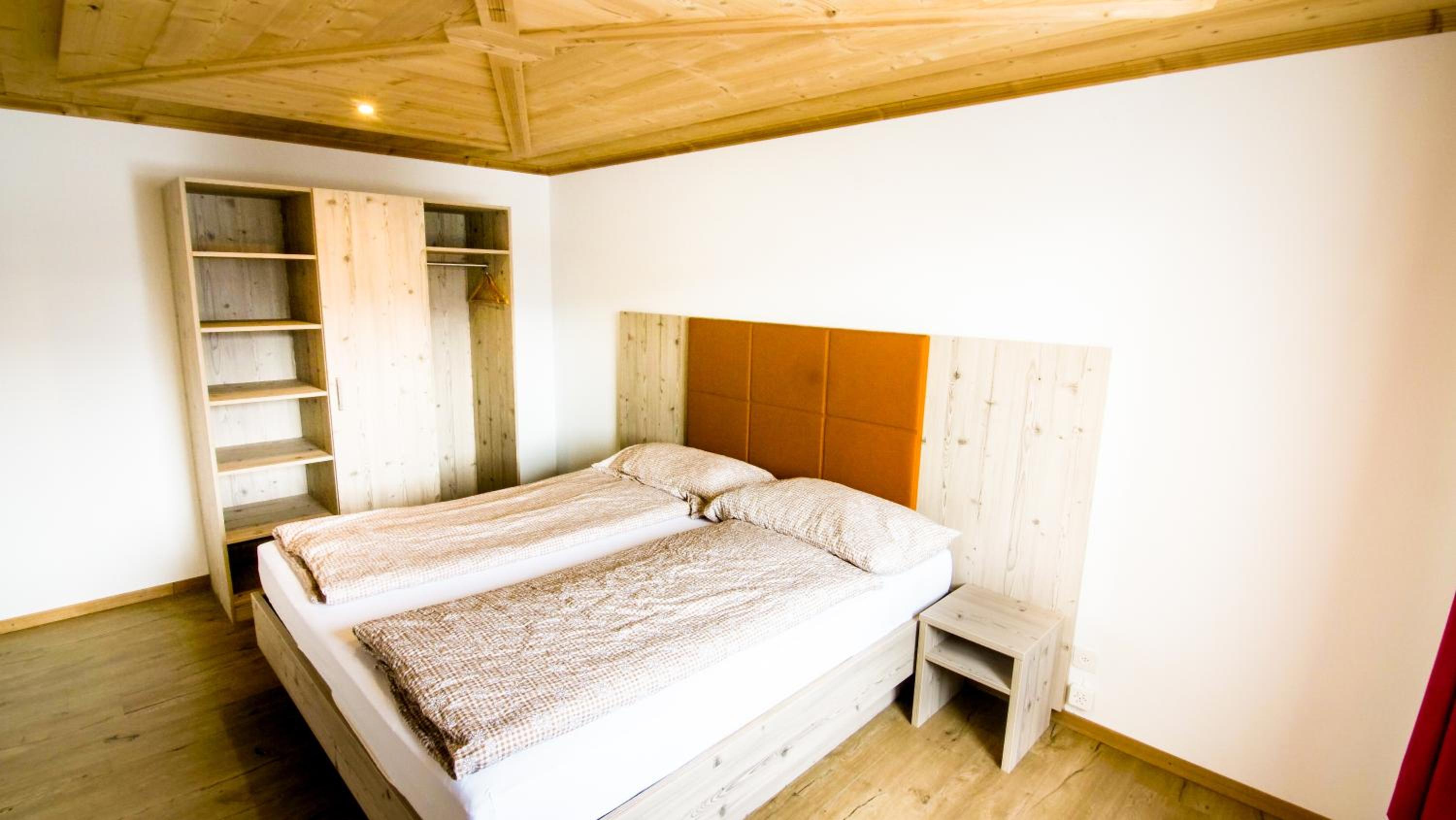Two-Bedroom Apartment - Annex - Photo 19