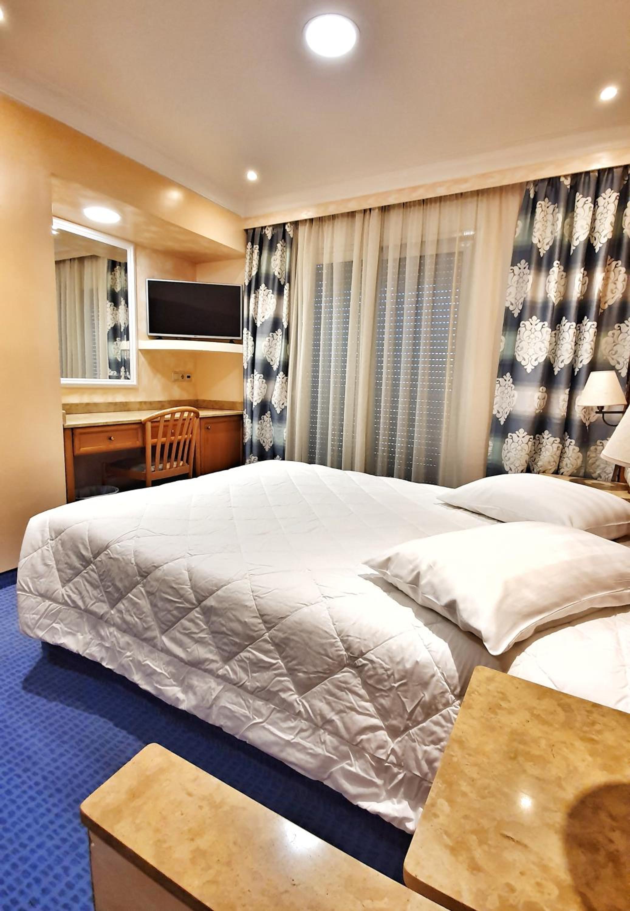 Standard Double Room photo 1