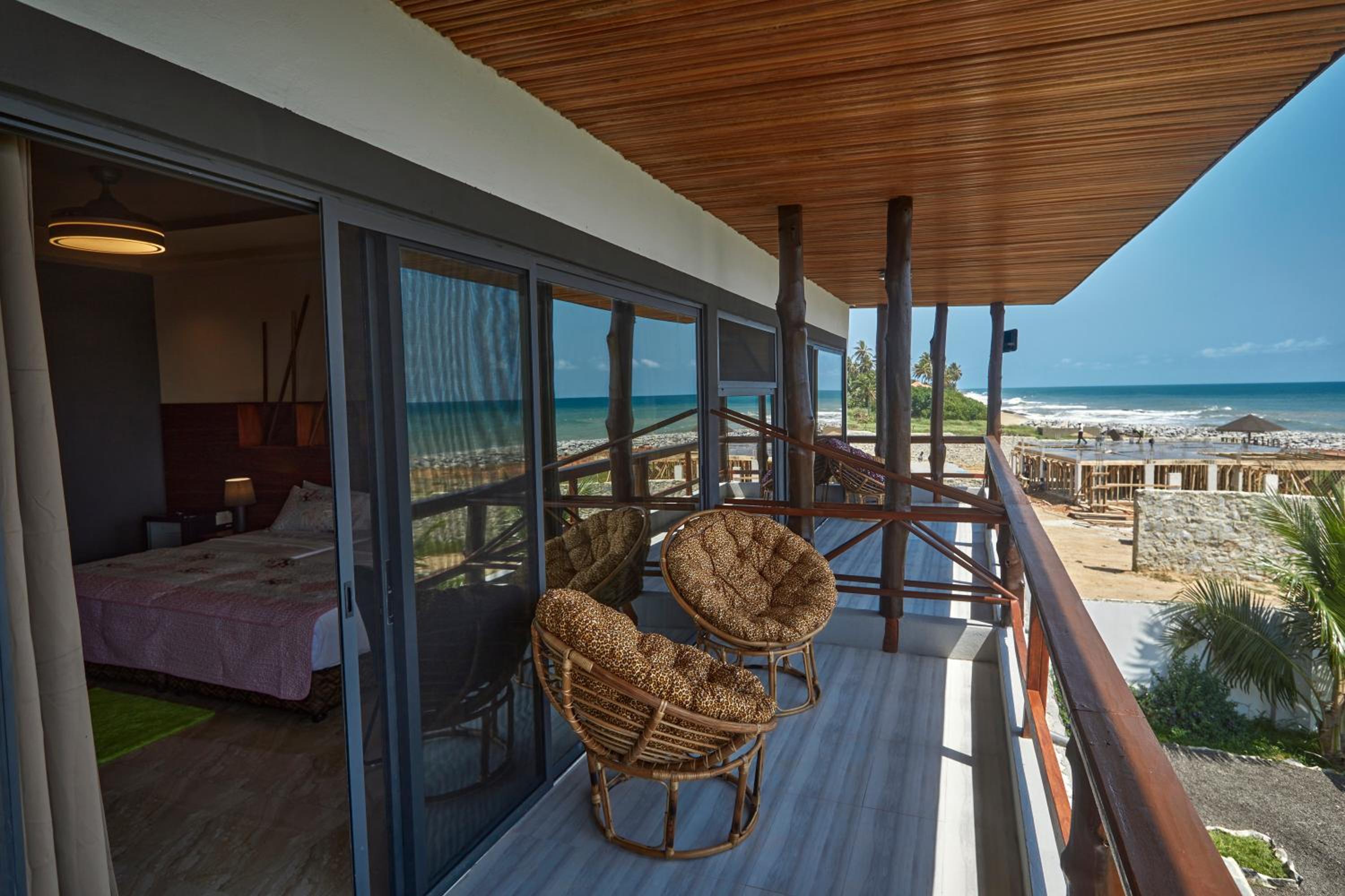 Double or Twin Room with Sea View photo 3