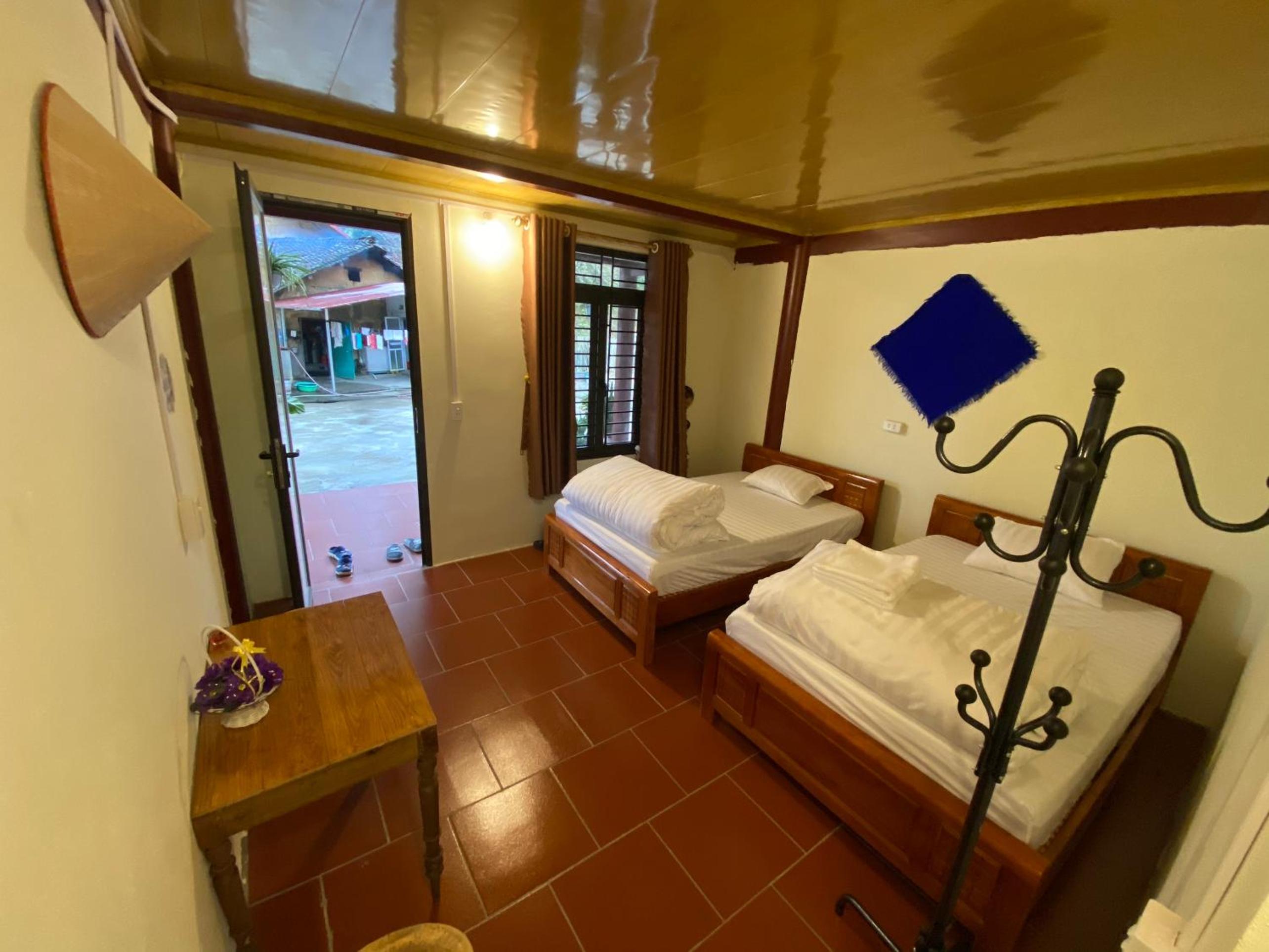 Double Room with Private Bathroom photo 2