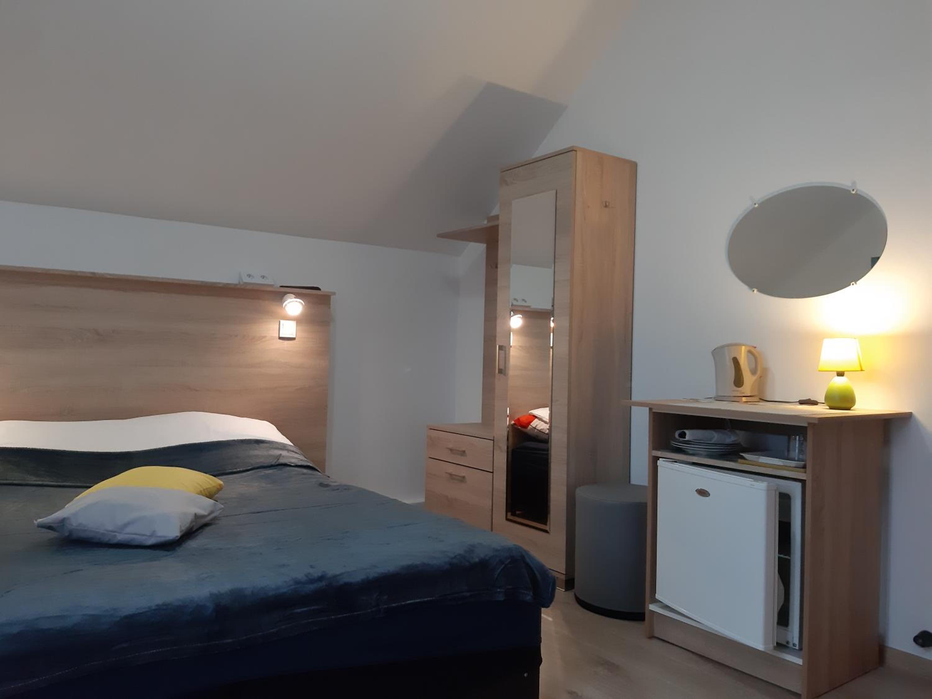 Double Room with Private Bathroom photo 3