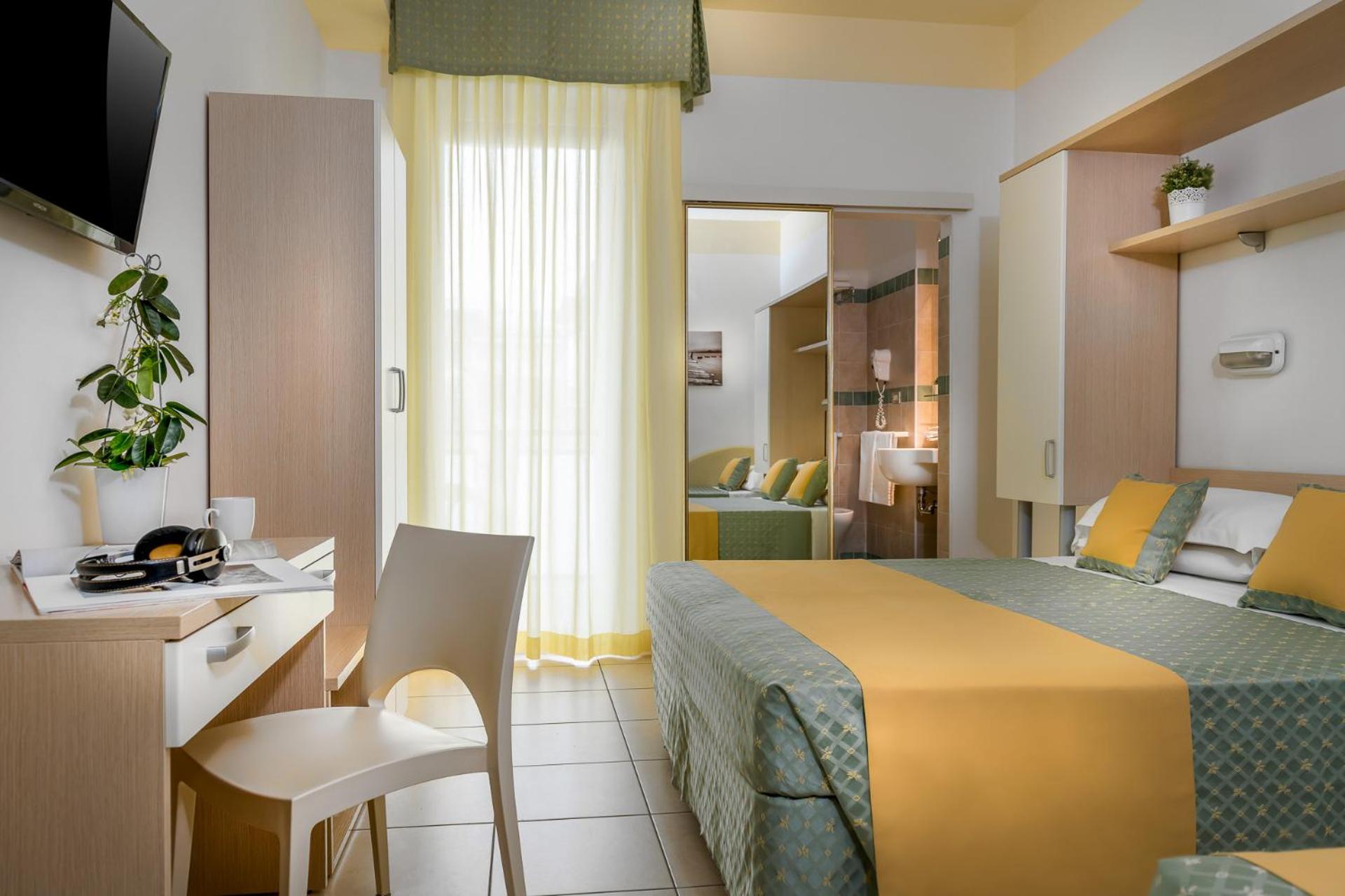 Triple Room with Balcony photo 1