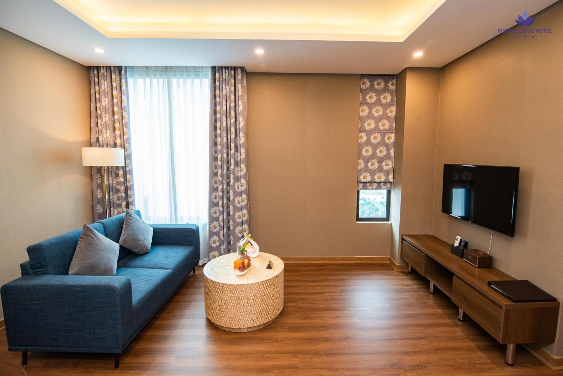 One-Bedroom Apartment - Photo 8