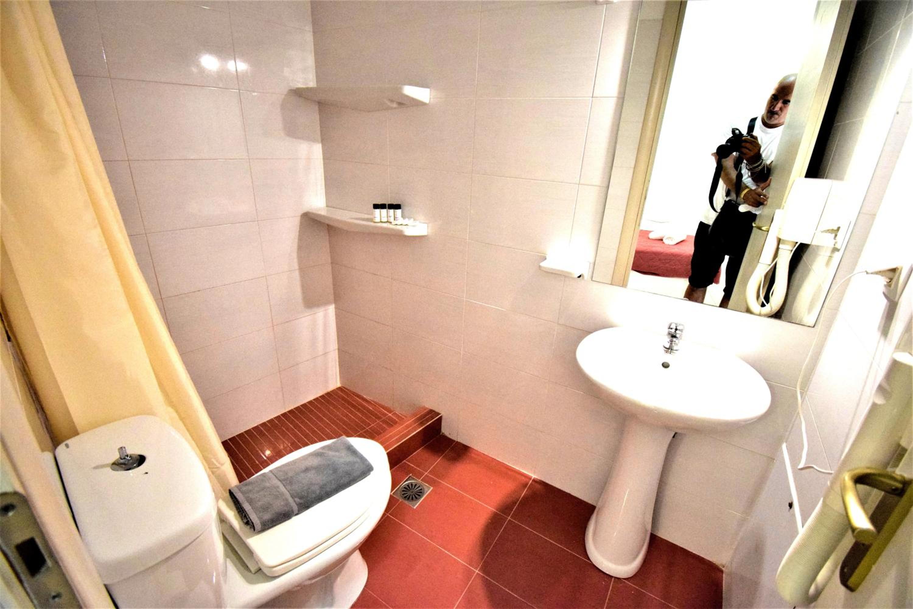 Two-Bedroom Apartment - Photo 11