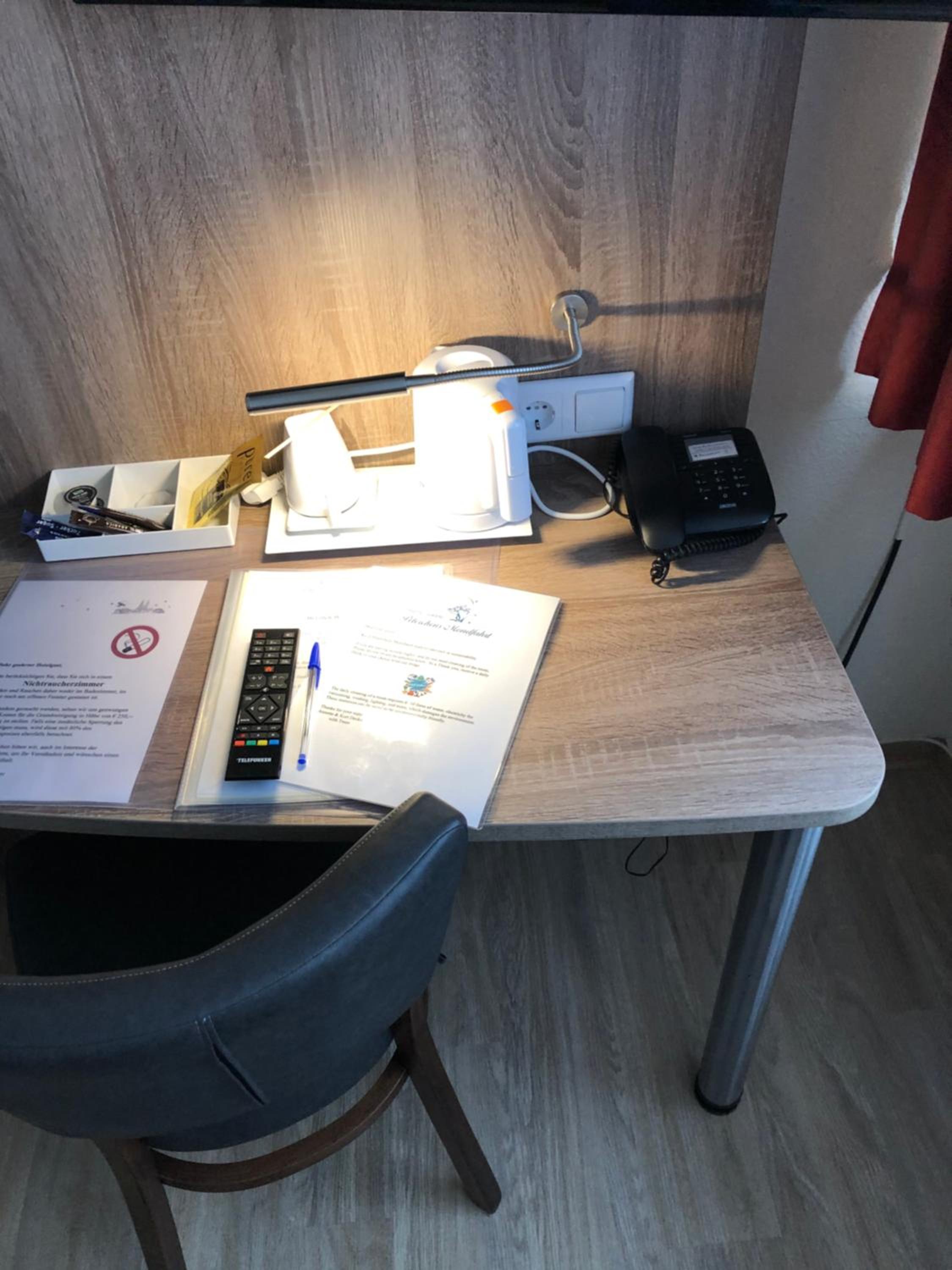 Single Room photo 3