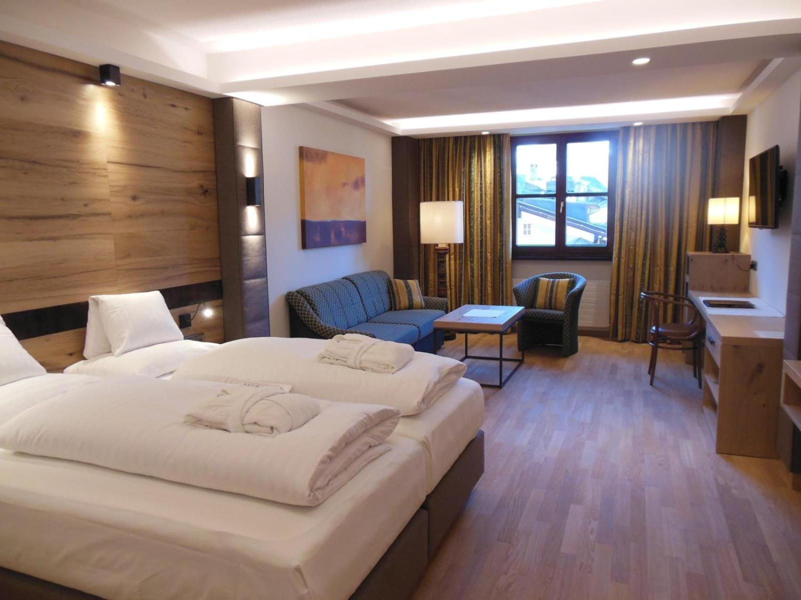Deluxe Double or Twin Room - Photo 4